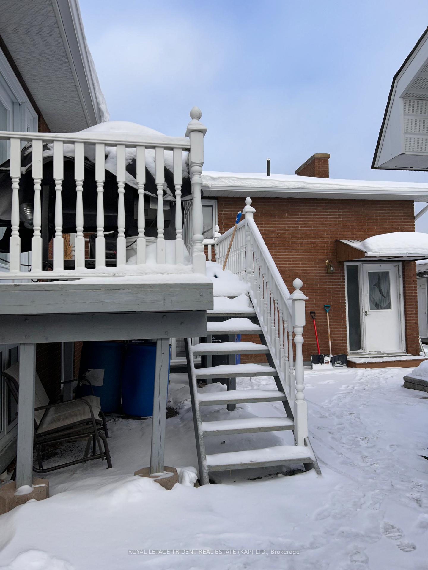 Photo 6 of 2 Erickson Avenue, Kapuskasing — HOMEH