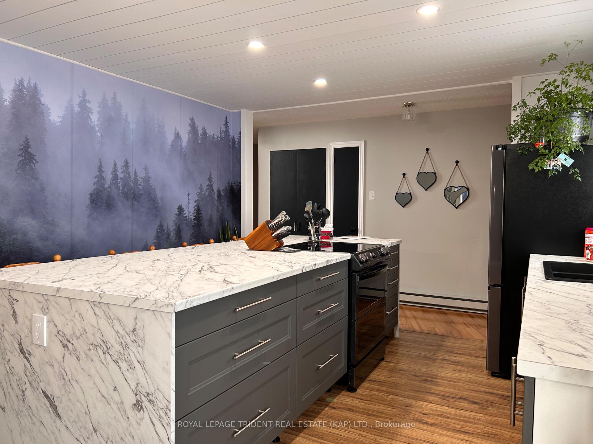 Photo 9 of 2 Erickson Avenue, Kapuskasing — HOMEH