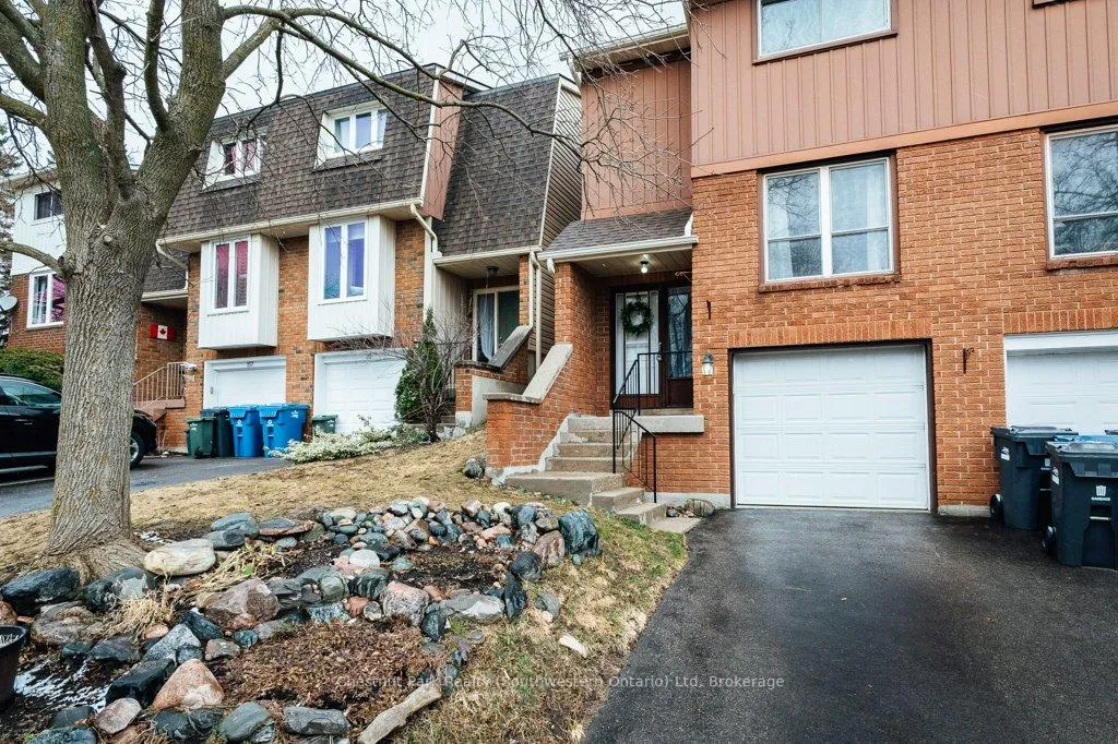 Photo 2 of 153 Dovercliffe Road, Guelph, Dovercliffe Park/Old University — HOMEH