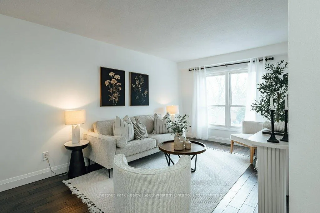 Photo 5 of 153 Dovercliffe Road, Guelph, Dovercliffe Park/Old University — HOMEH