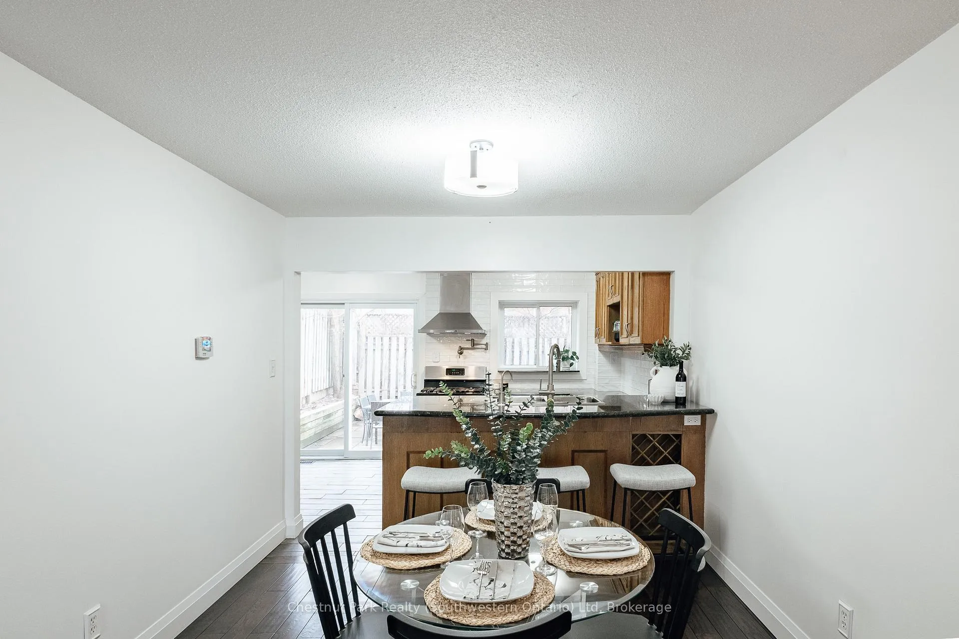 Photo 9 of 153 Dovercliffe Road, Guelph, Dovercliffe Park/Old University — HOMEH