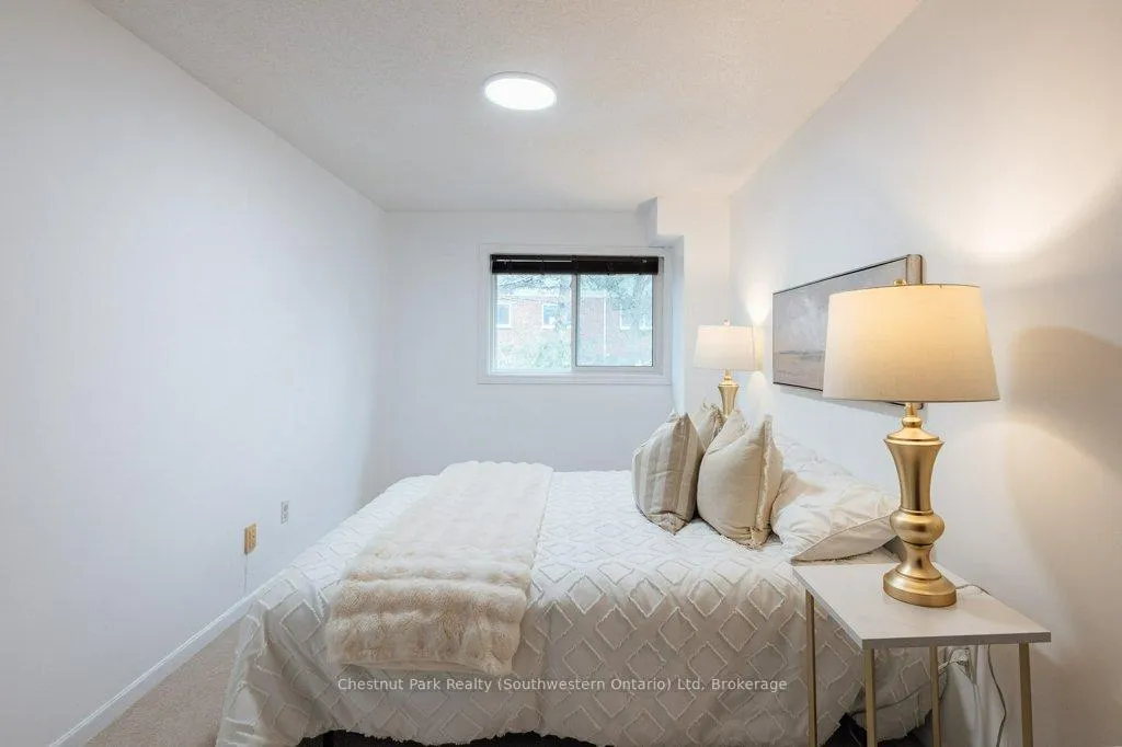 Photo 30 of 153 Dovercliffe Road, Guelph, Dovercliffe Park/Old University — HOMEH