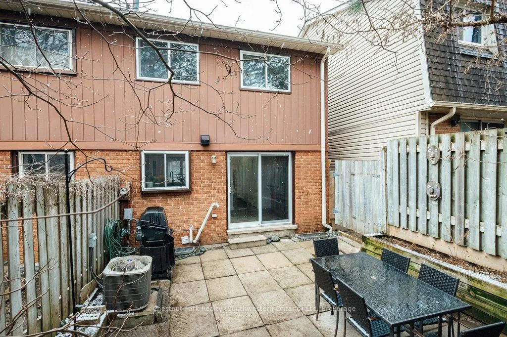 Photo 40 of 153 Dovercliffe Road, Guelph, Dovercliffe Park/Old University — HOMEH