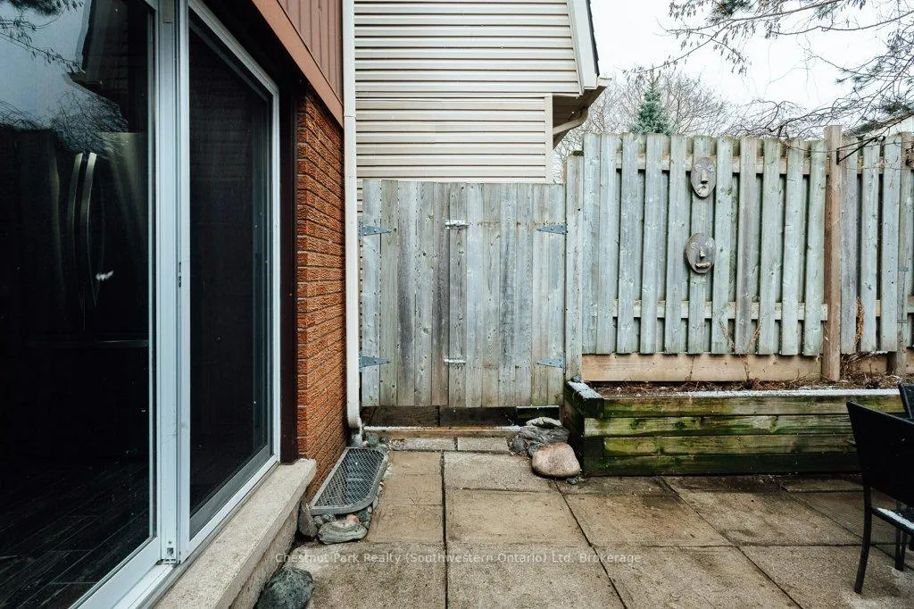 Photo 41 of 153 Dovercliffe Road, Guelph, Dovercliffe Park/Old University — HOMEH
