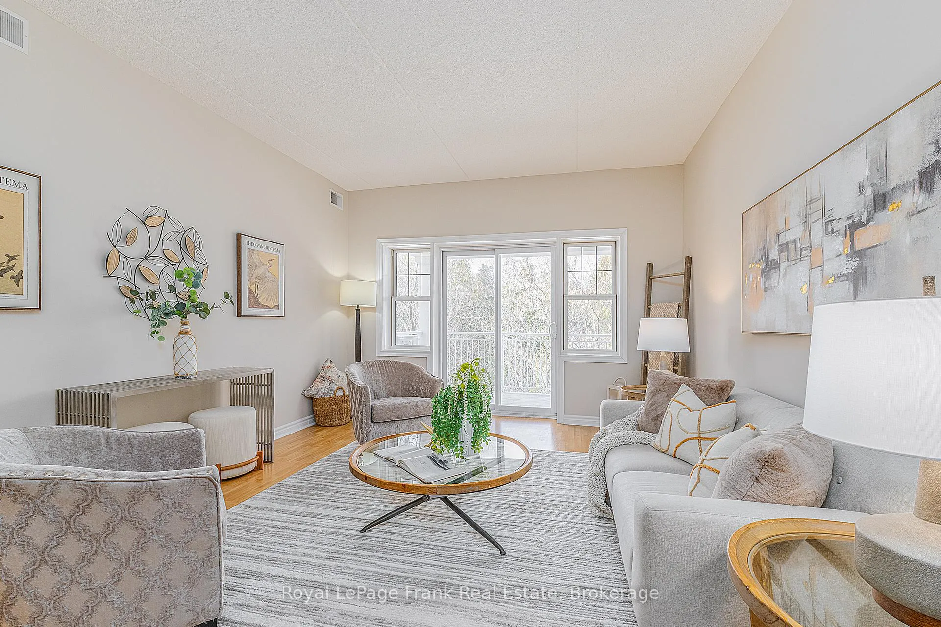 Photo 1 of Unit 207, 220 Main Street N, Uxbridge — HOMEH