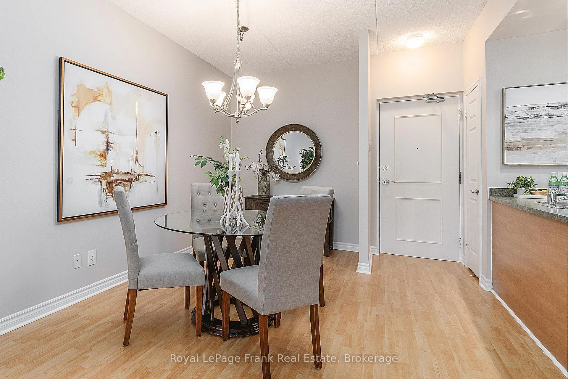 Photo 5 of Unit 207, 220 Main Street N, Uxbridge — HOMEH