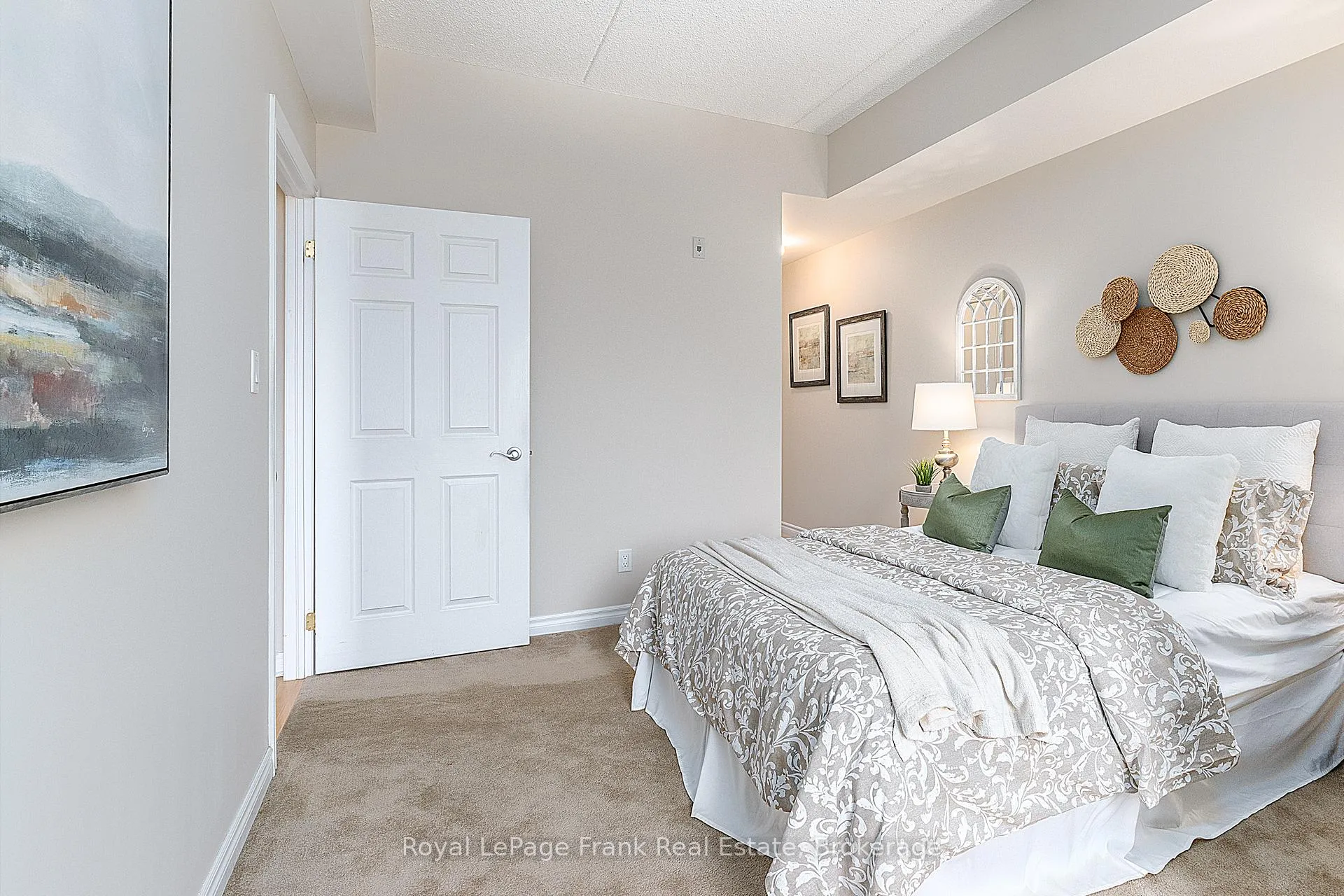 Photo 10 of Unit 207, 220 Main Street N, Uxbridge — HOMEH