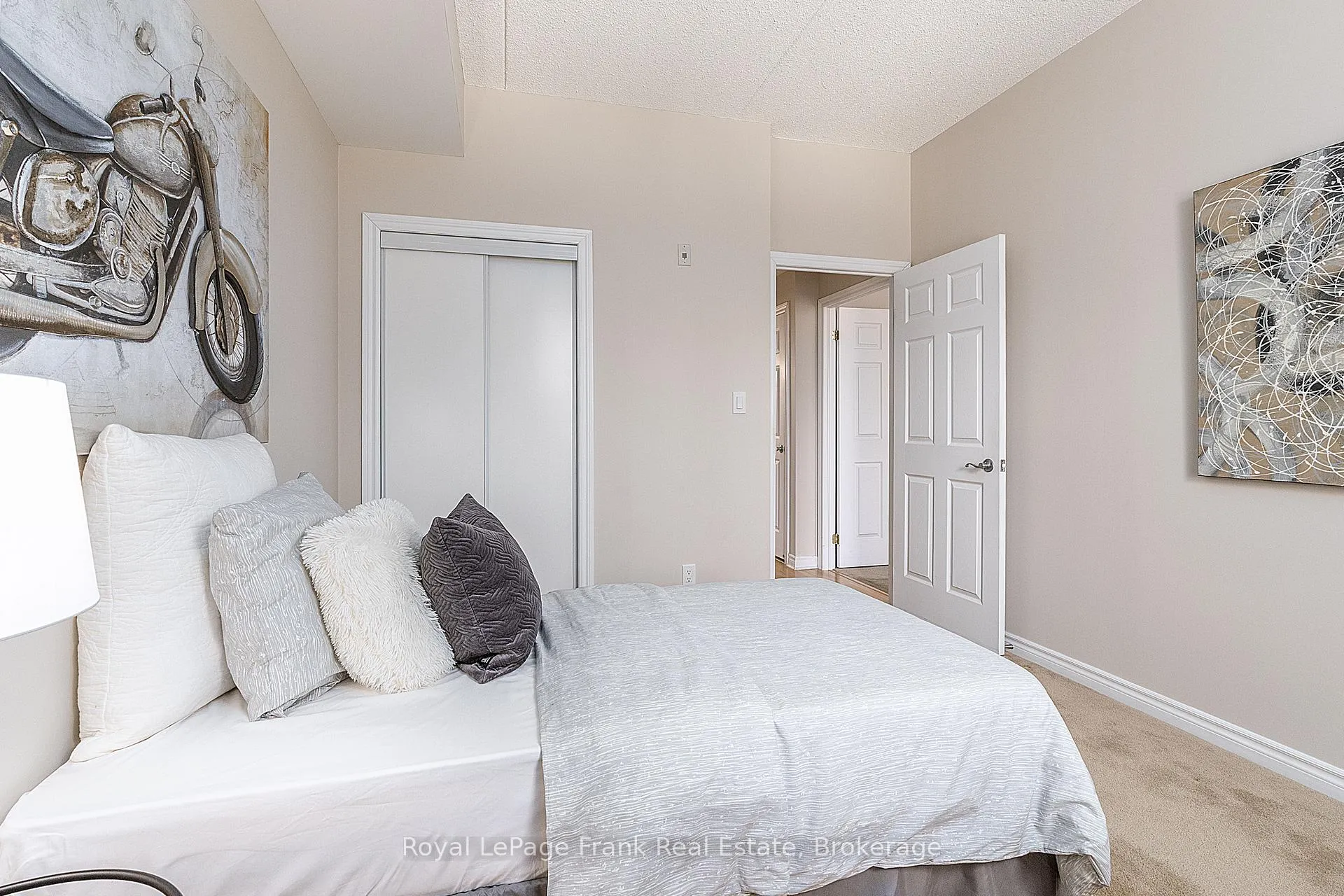 Photo 15 of Unit 207, 220 Main Street N, Uxbridge — HOMEH