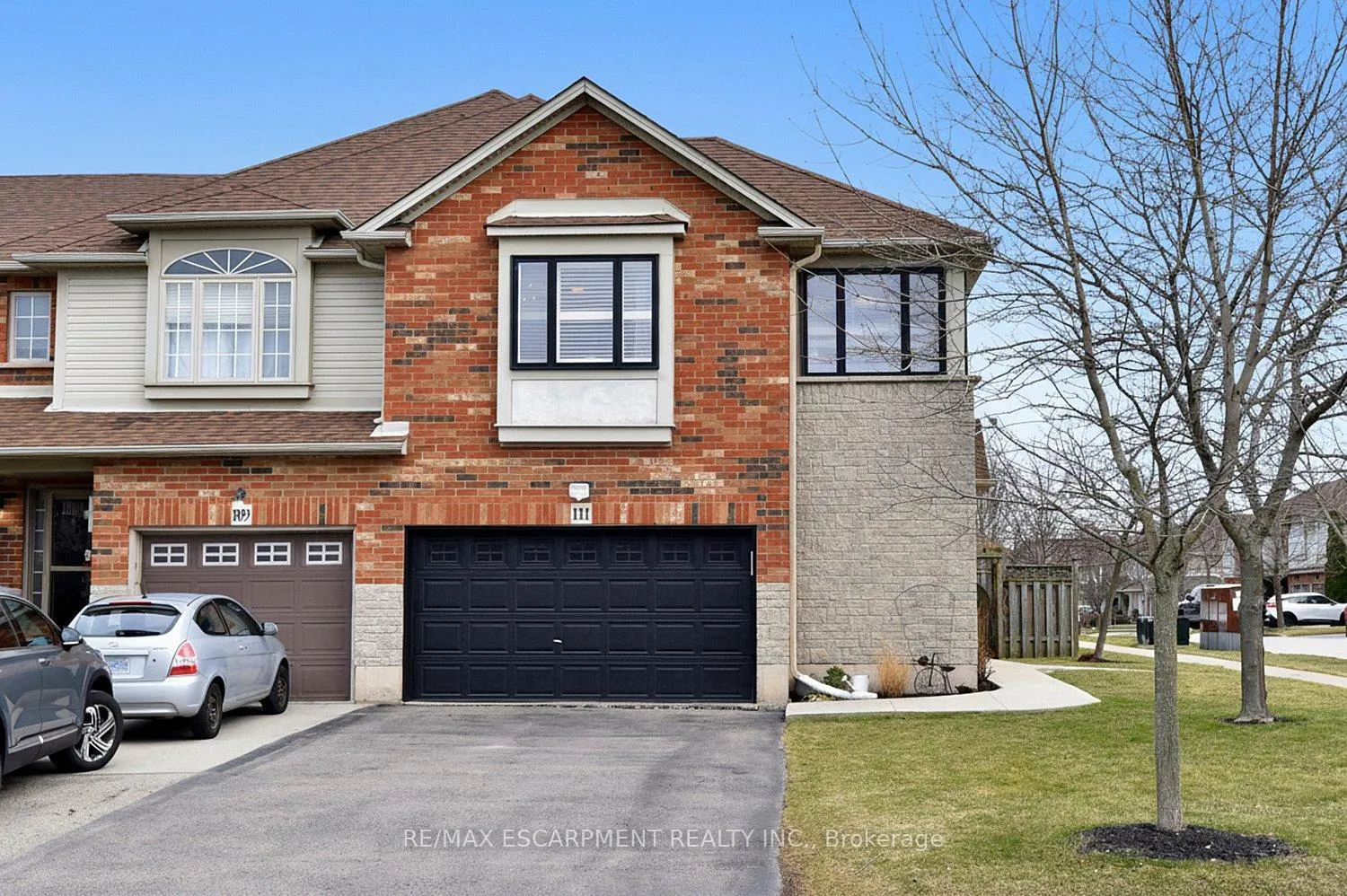Photo 1 of 111 Magnolia Crescent, Grimsby, Grimsby West — HOMEH