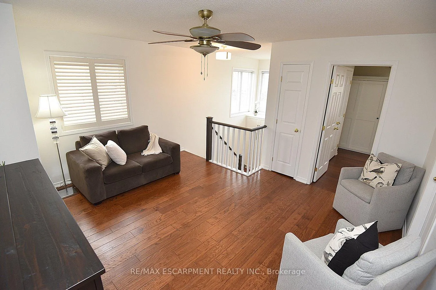 Photo 34 of 111 Magnolia Crescent, Grimsby, Grimsby West — HOMEH