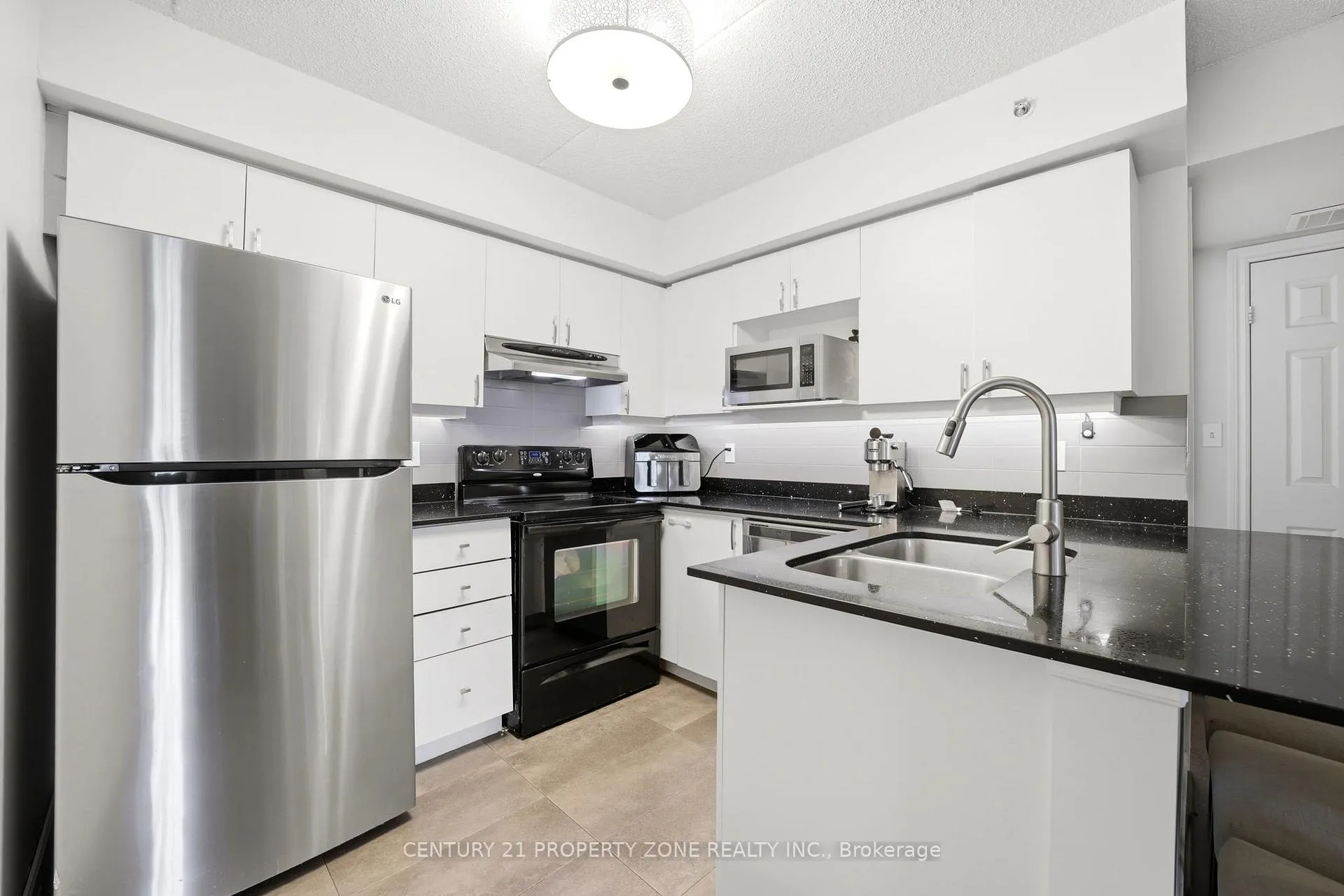 Photo 12 of 306 - 1440 Bishops Gate, Oakville, Glen Abbey — HOMEH