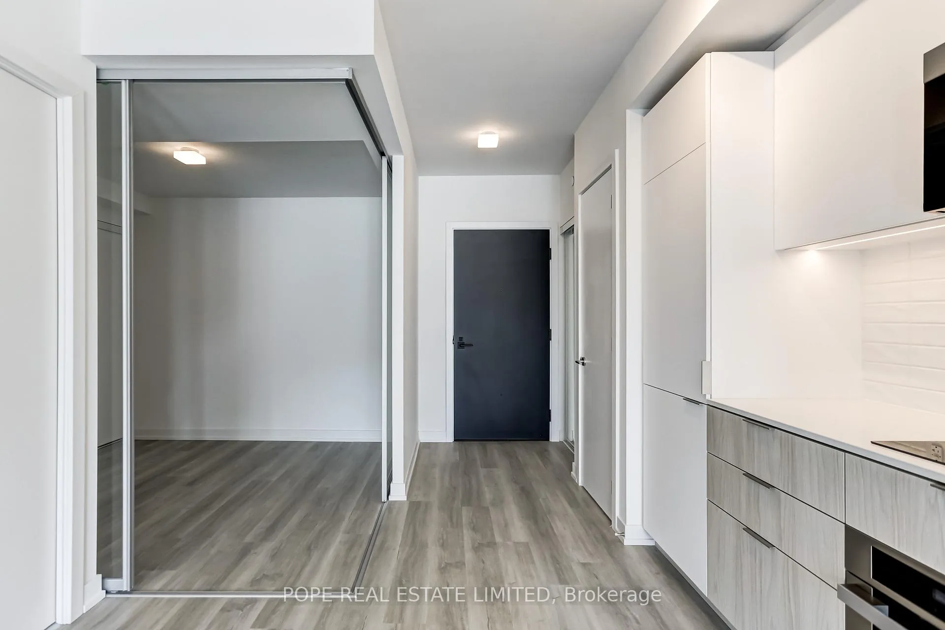 Photo 9 of Unit 522, 28 Eastern Avenue, Toronto, Moss Park — HOMEH