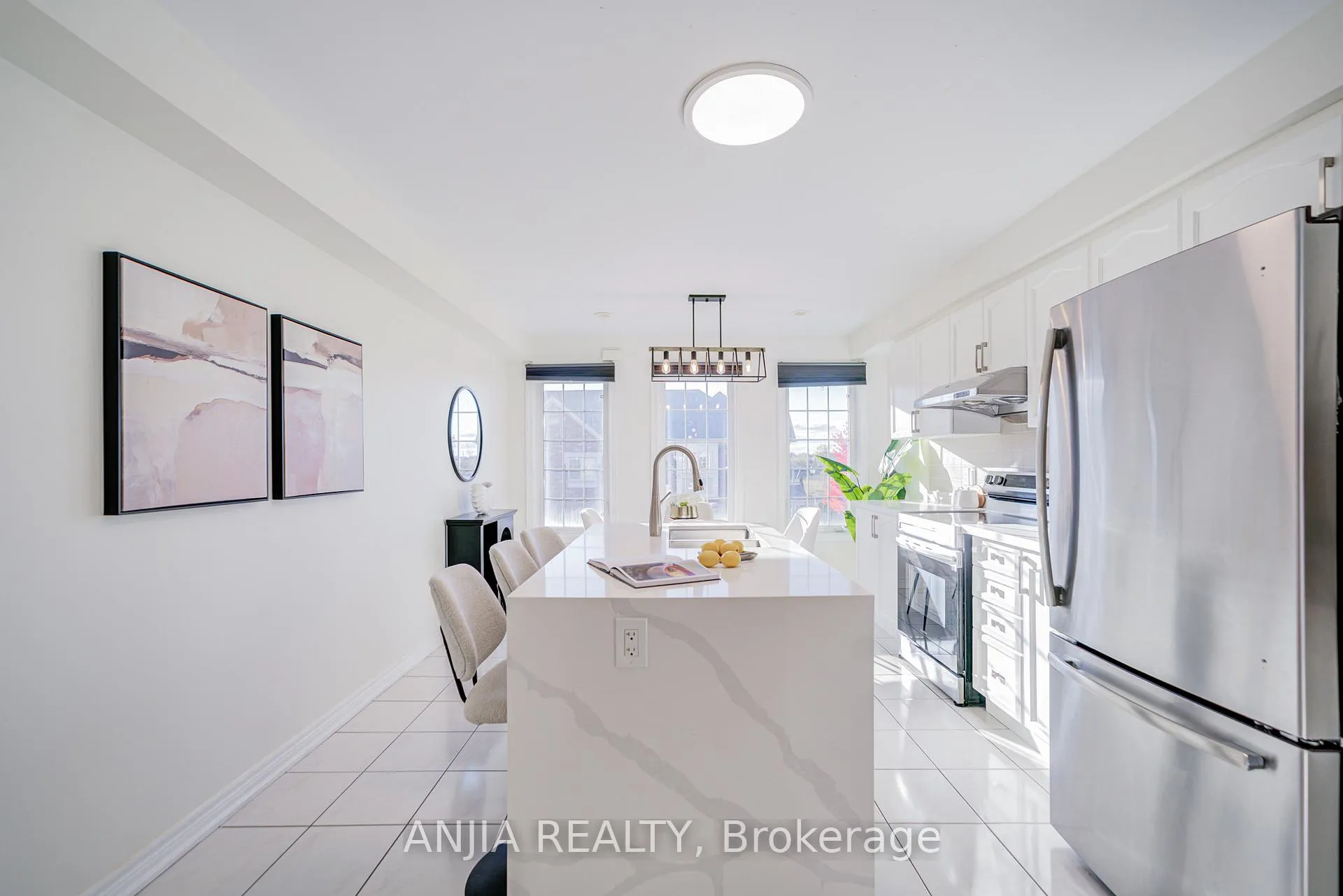 Photo 22 of 5 Valliere Drive, Markham, Berczy — HOMEH