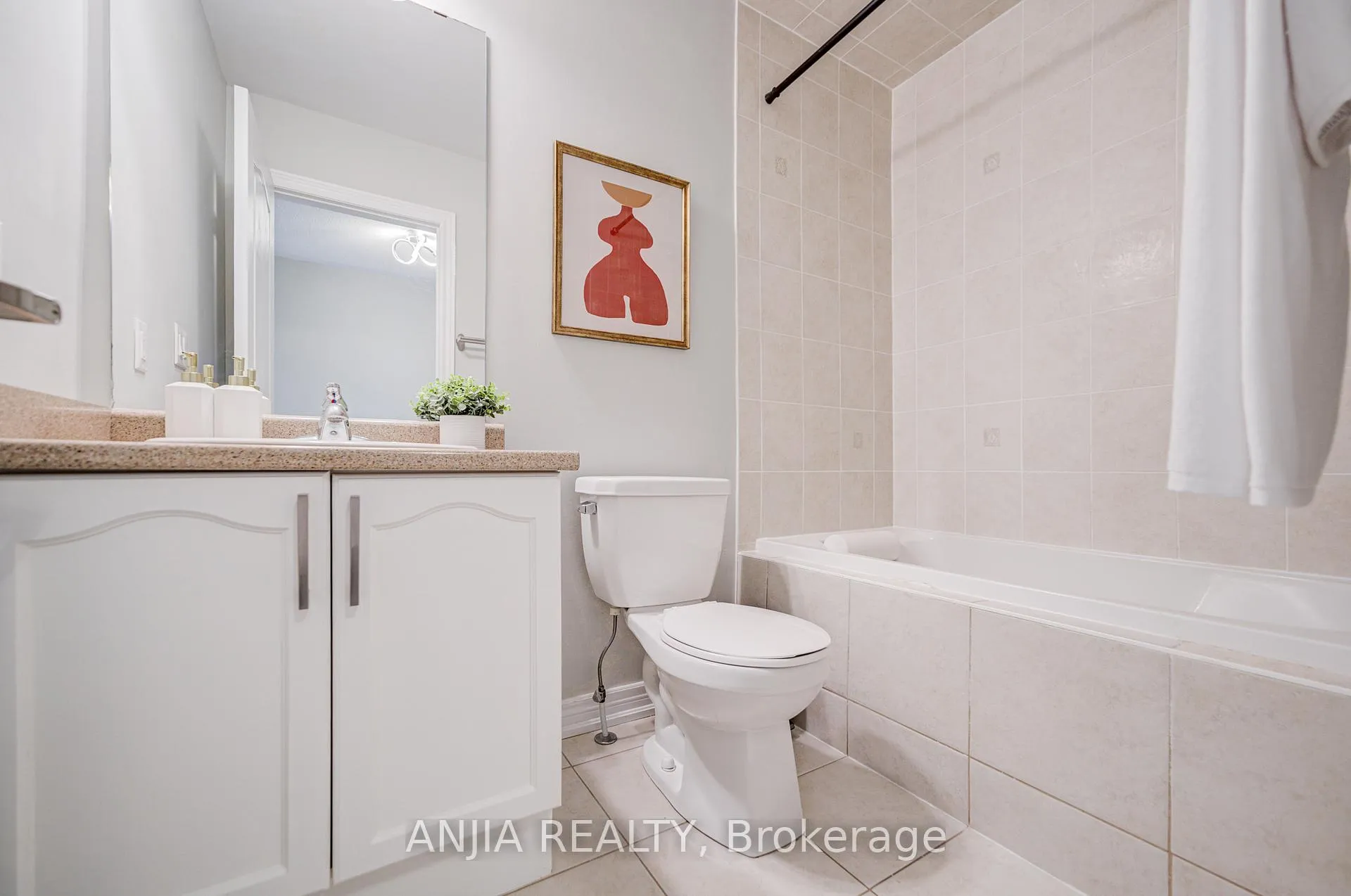 Photo 40 of 5 Valliere Drive, Markham, Berczy — HOMEH