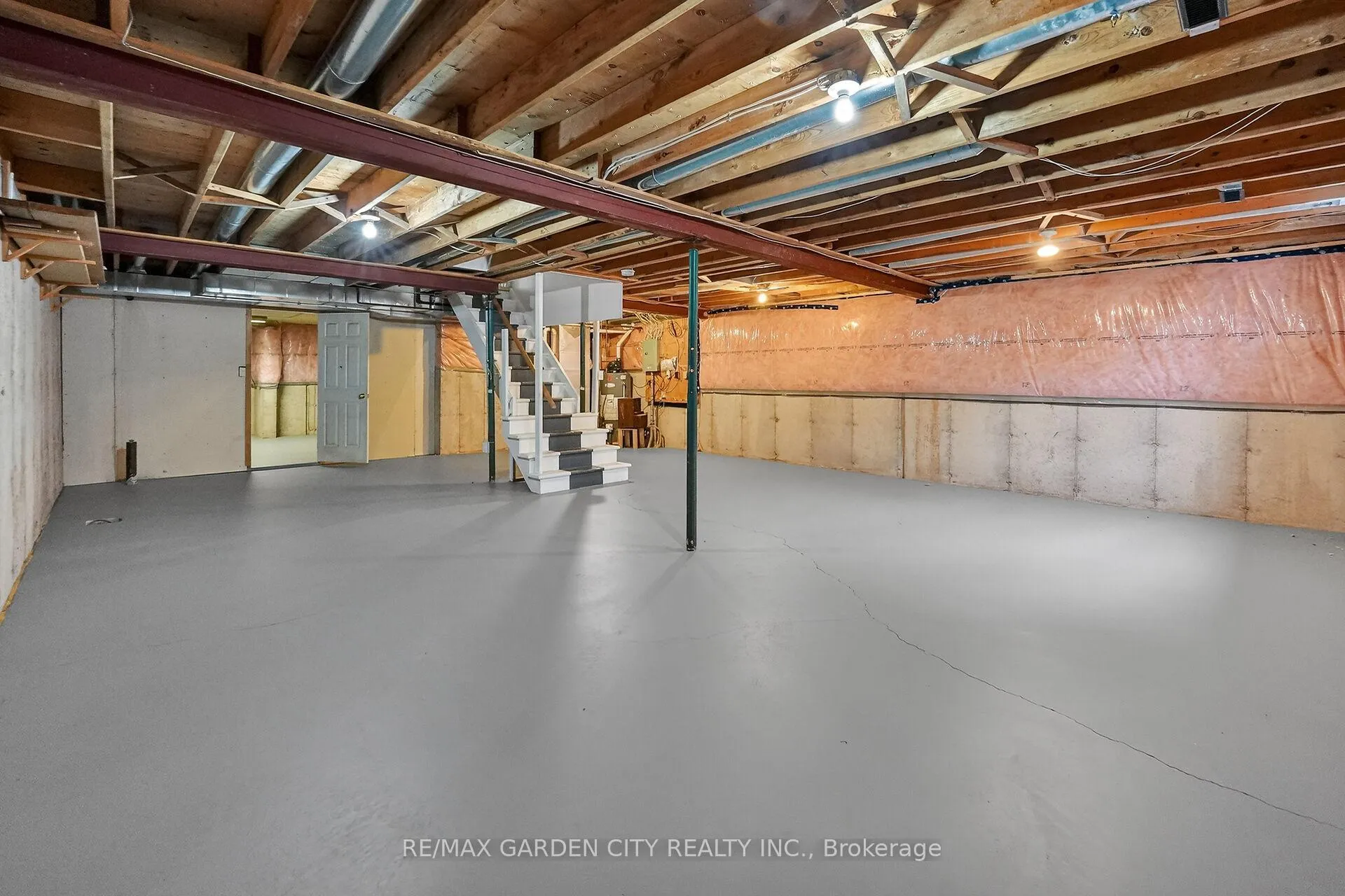 Photo 22 of Unit 27, 303 Central Avenue, Grimsby, Grimsby East — HOMEH