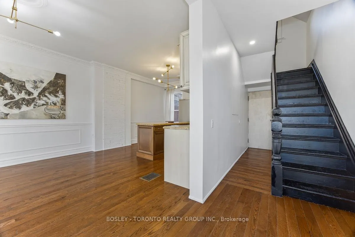 Photo 3 of Unit 3, 110 Cowan Avenue, Toronto, South Parkdale — HOMEH