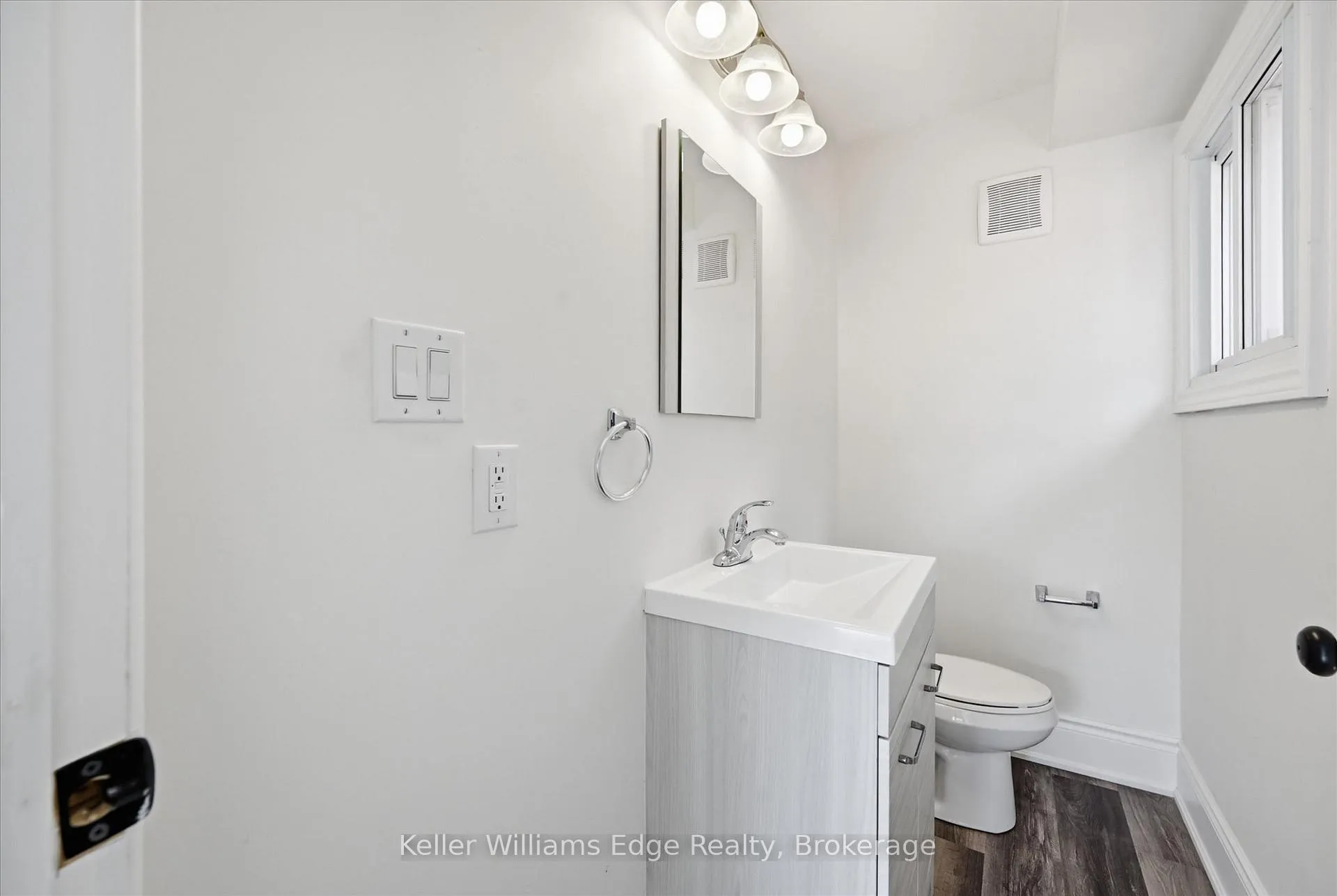 Photo 13 of Unit 2, 220 Caroline Street S, Hamilton, Durand — HOMEH