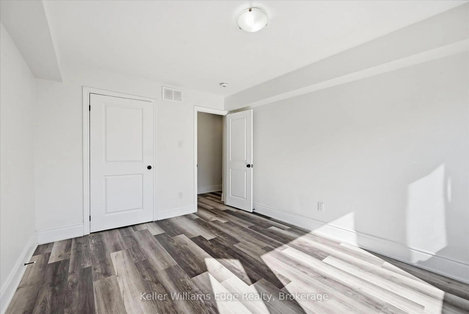 Photo 16 of Unit 2, 220 Caroline Street S, Hamilton, Durand — HOMEH