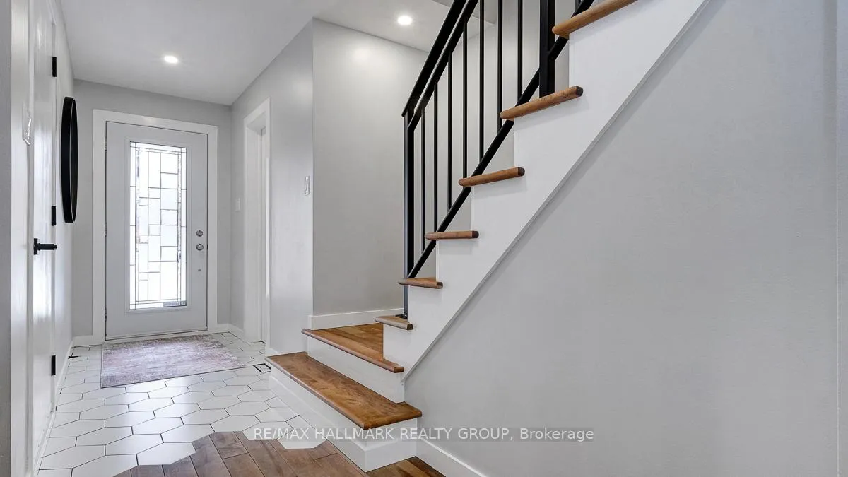 Photo 3 of 78 Havenhurst Crescent, Ottawa, Hunt Club Park/Greenboro — HOMEH