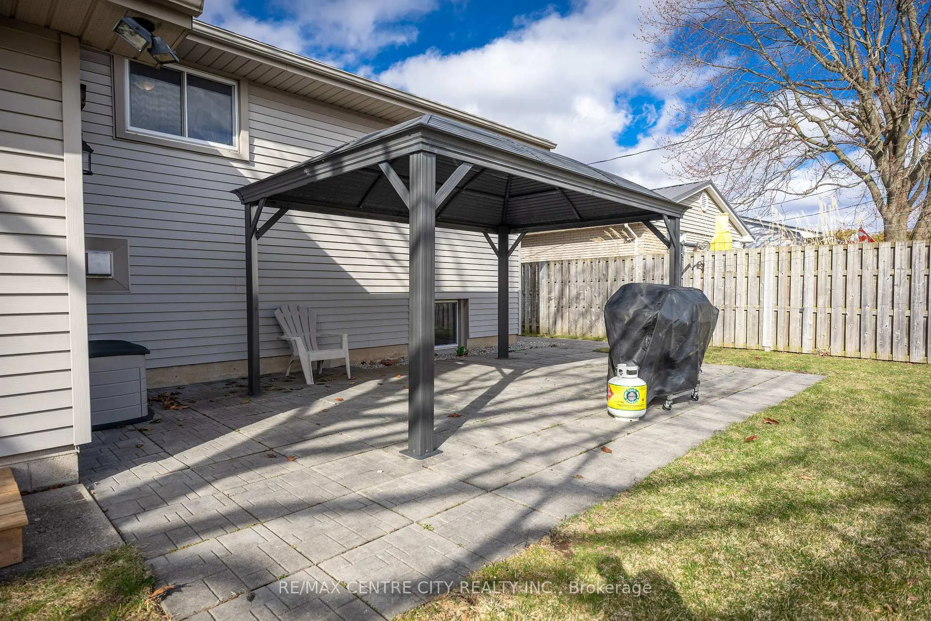 Photo 31 of 18 Highview Drive, St. Thomas — HOMEH