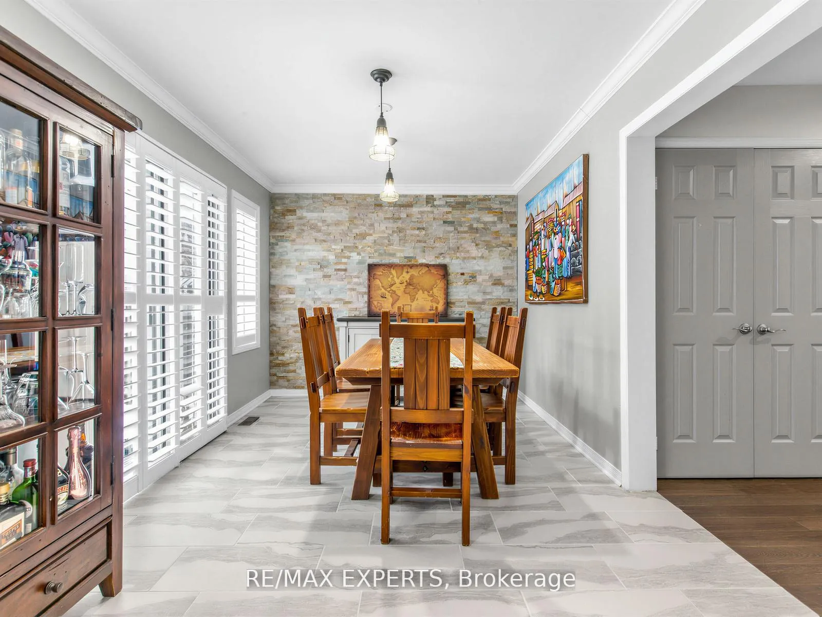 Photo 13 of 35 Arundel Drive, Vaughan, Vellore Village — HOMEH