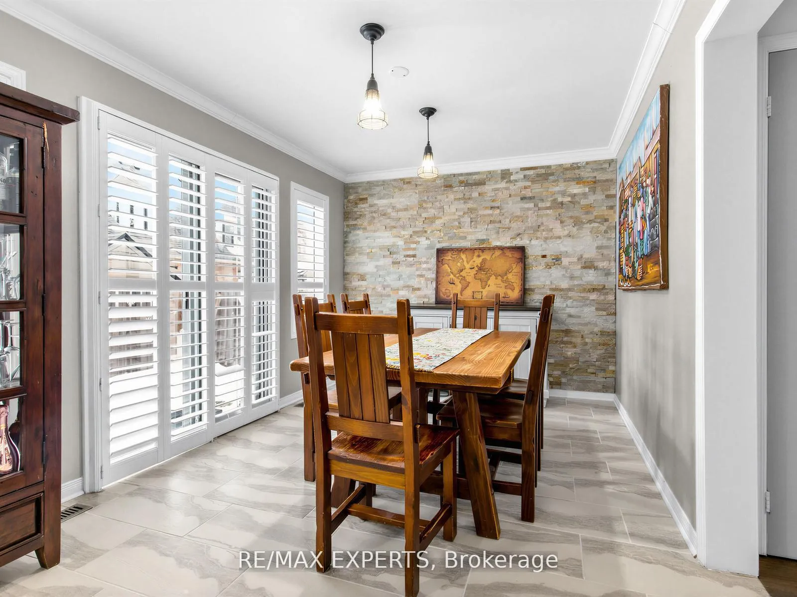 Photo 14 of 35 Arundel Drive, Vaughan, Vellore Village — HOMEH