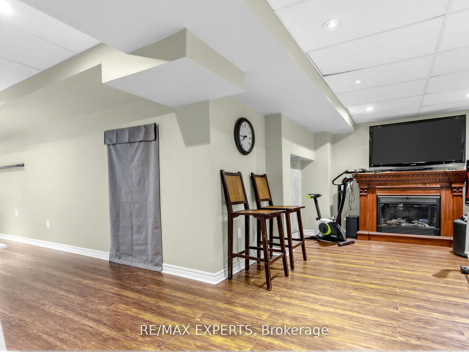 Photo 28 of 35 Arundel Drive, Vaughan, Vellore Village — HOMEH