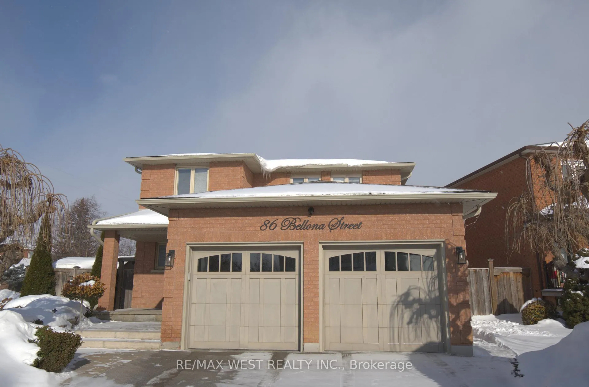Photo 1 of 86 Bellona Street, Vaughan, West Woodbridge — HOMEH