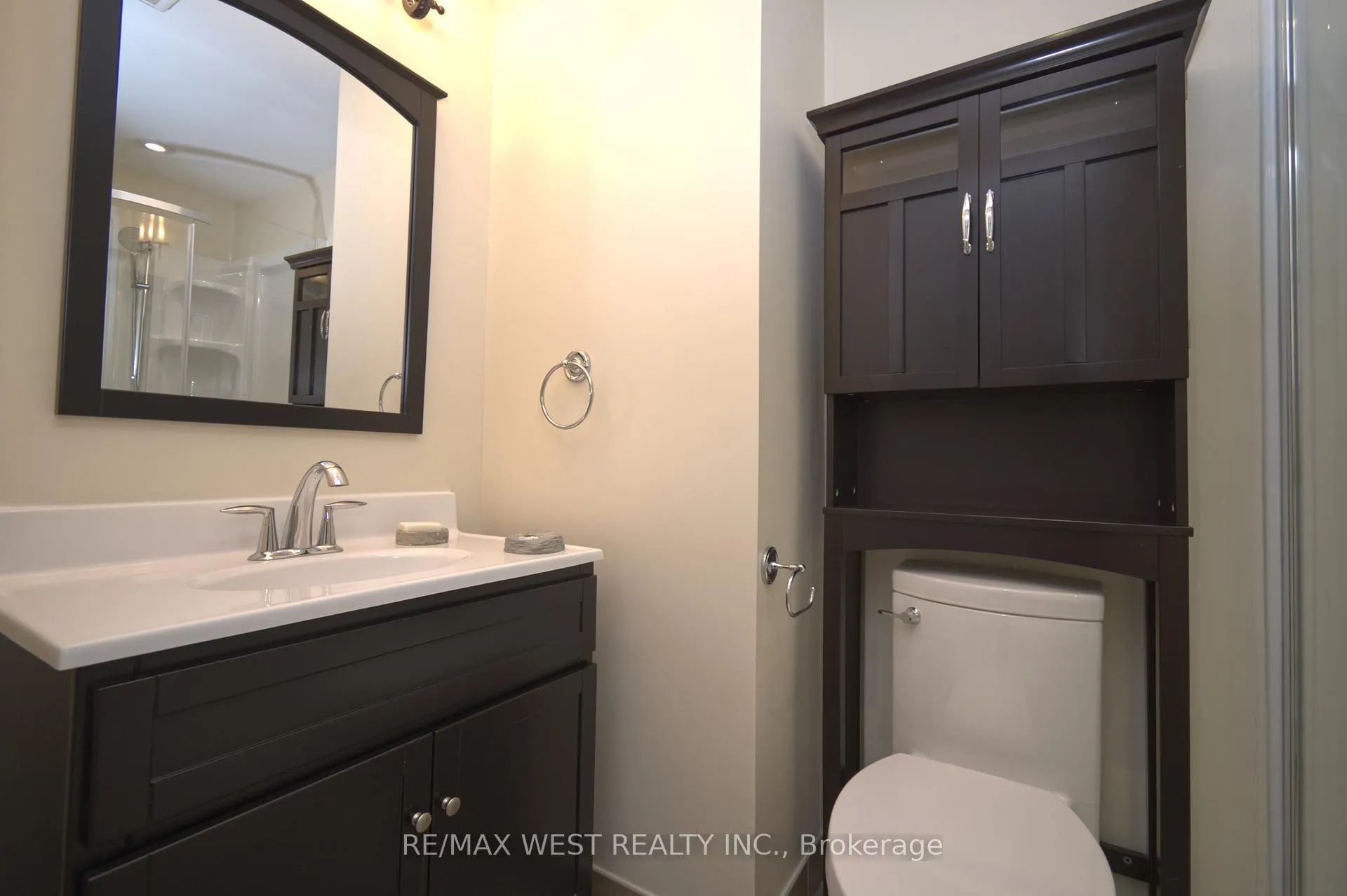 Photo 14 of 86 Bellona Street, Vaughan, West Woodbridge — HOMEH