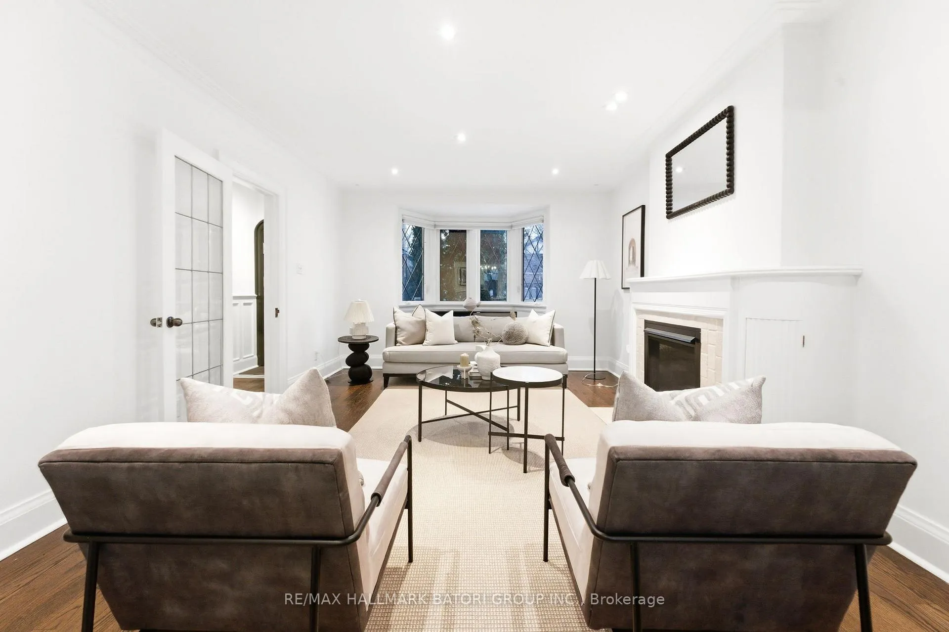 Photo 4 of 531 Briar Hill Avenue, Toronto, Forest Hill North — HOMEH