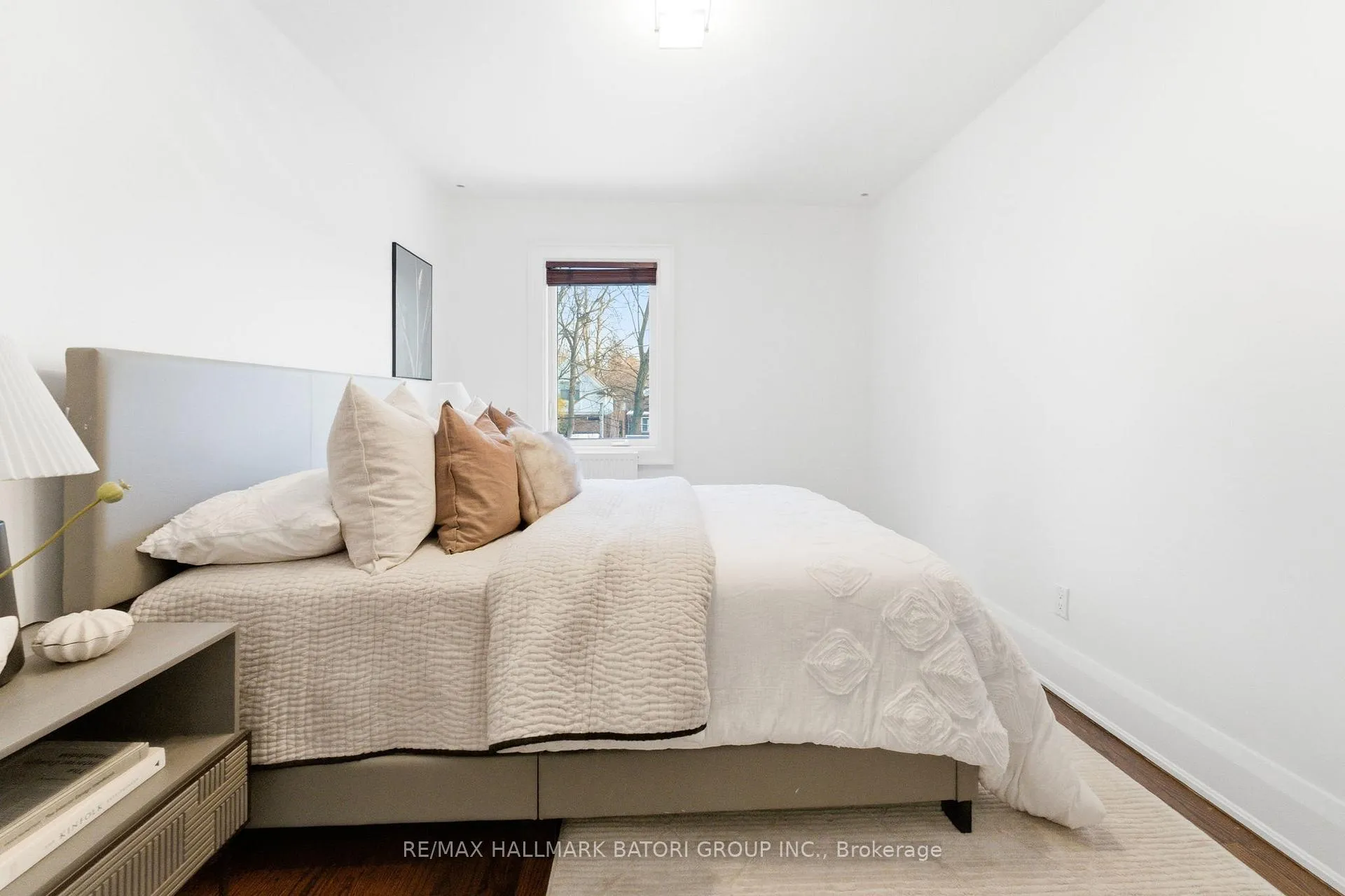 Photo 11 of 531 Briar Hill Avenue, Toronto, Forest Hill North — HOMEH