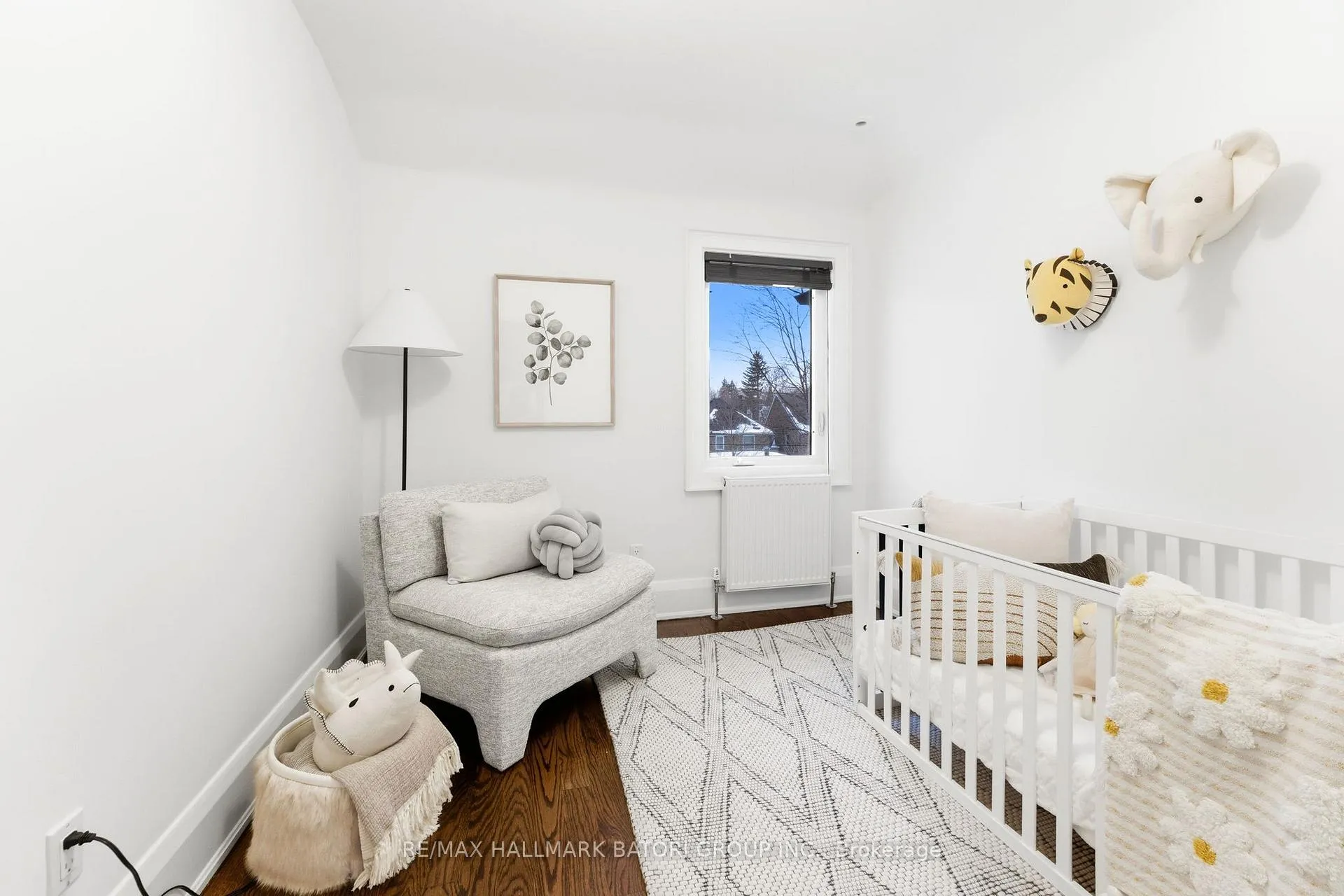 Photo 13 of 531 Briar Hill Avenue, Toronto, Forest Hill North — HOMEH