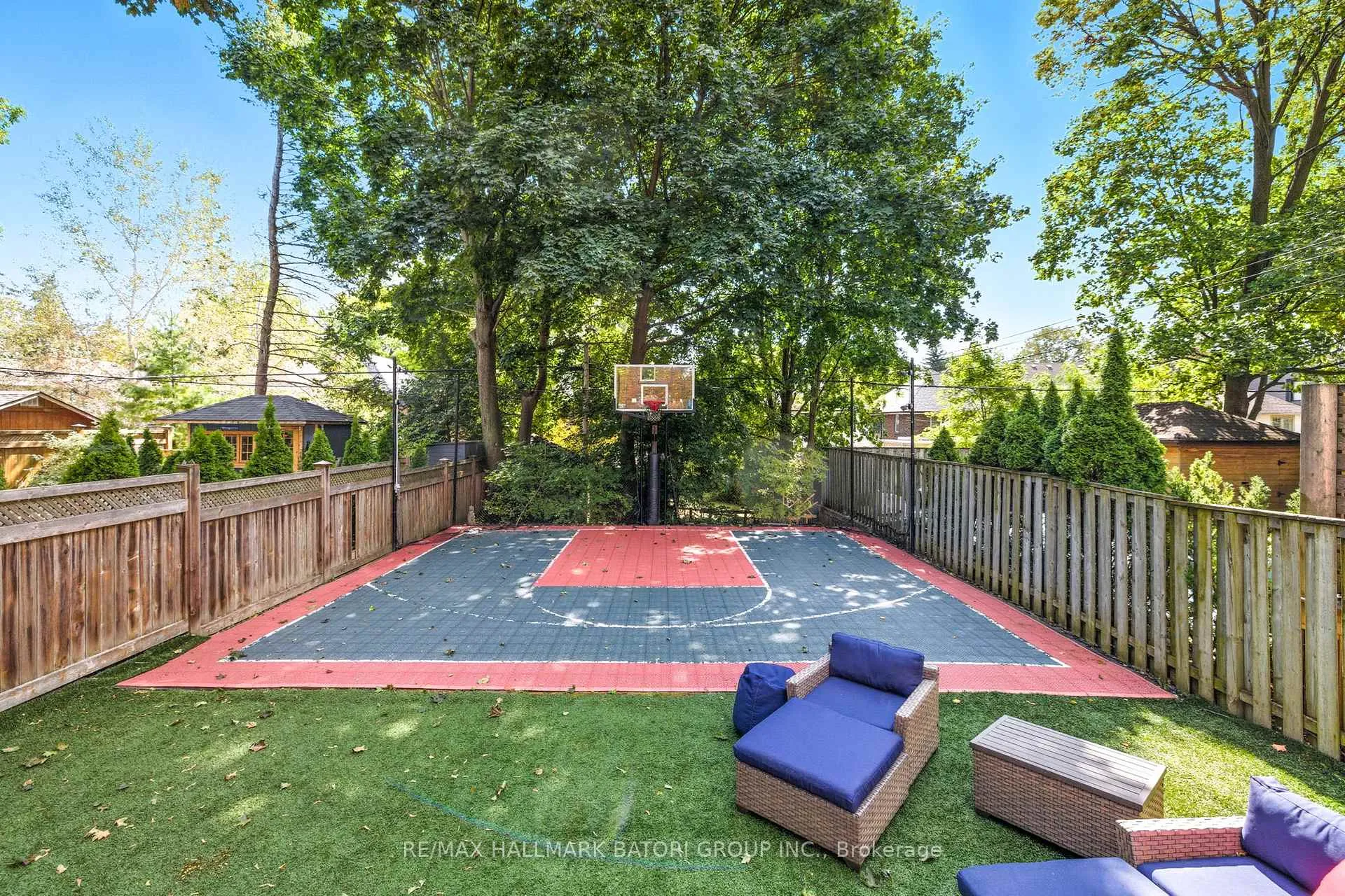 Photo 22 of 531 Briar Hill Avenue, Toronto, Forest Hill North — HOMEH