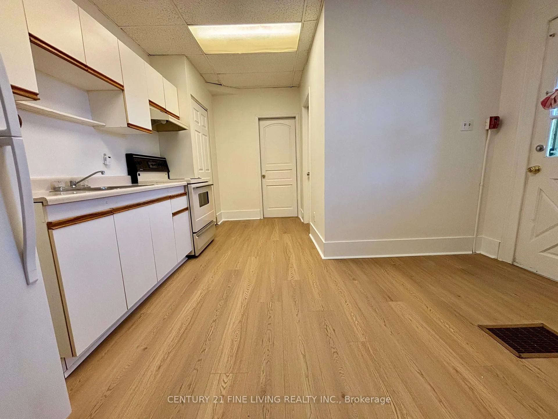 Photo 1 of Unit 1, 144 Bradford Street, Barrie, City Centre — HOMEH