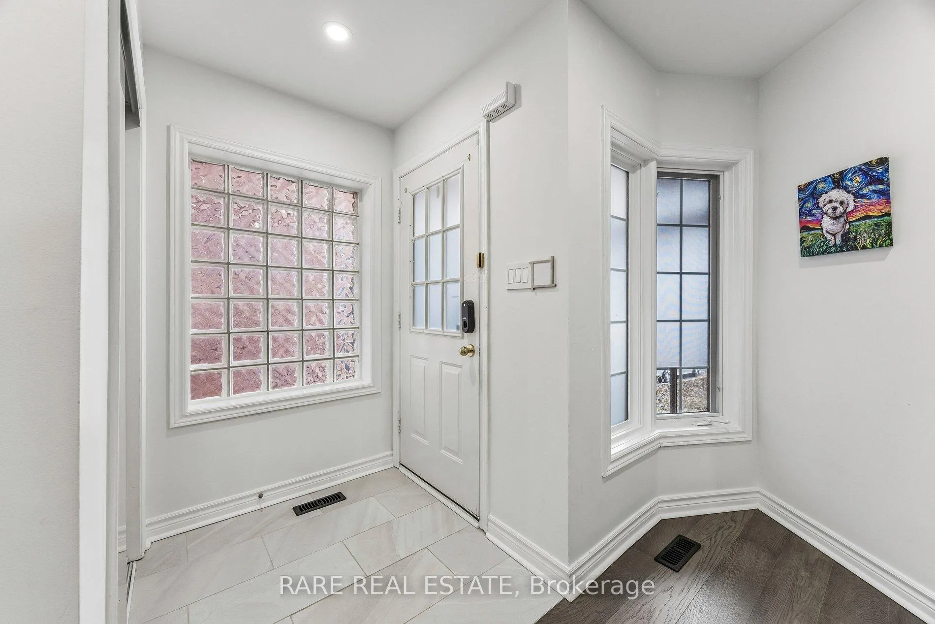 Photo 3 of 276 Milliken Meadows Drive, Markham, Milliken Mills West — HOMEH