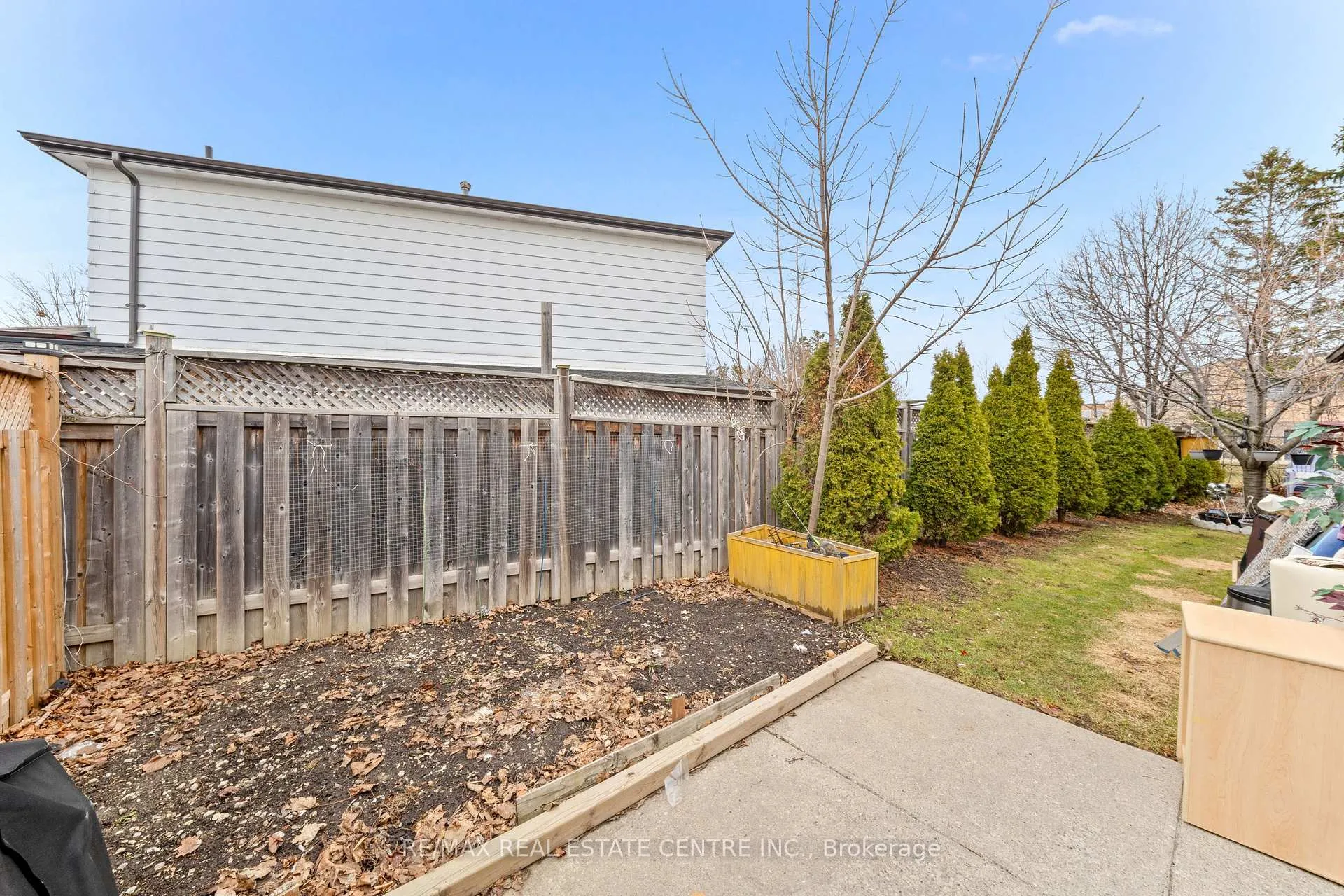 Photo 47 of 25 Juniper Crescent, Brampton, Northgate — HOMEH