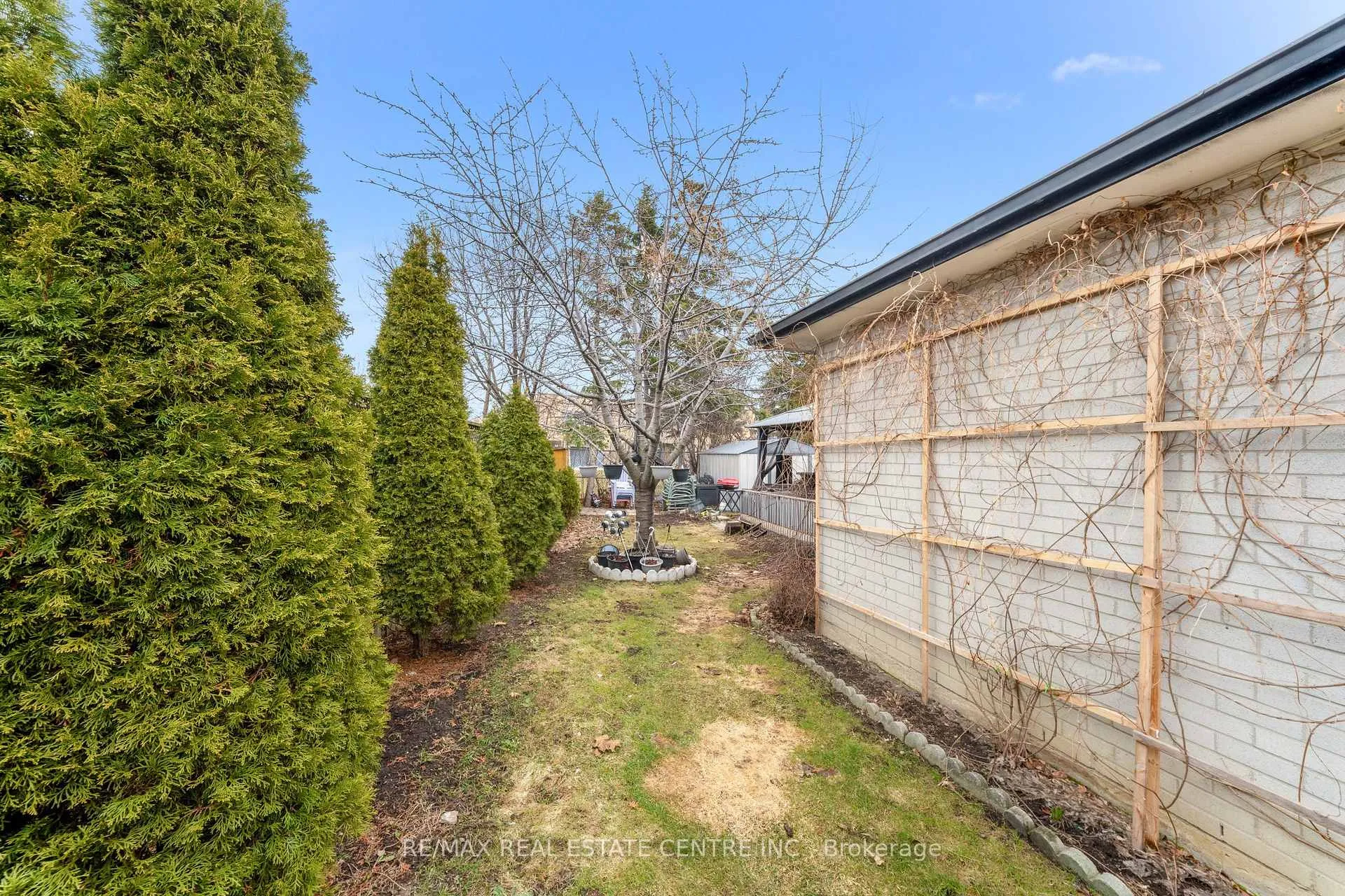 Photo 49 of 25 Juniper Crescent, Brampton, Northgate — HOMEH