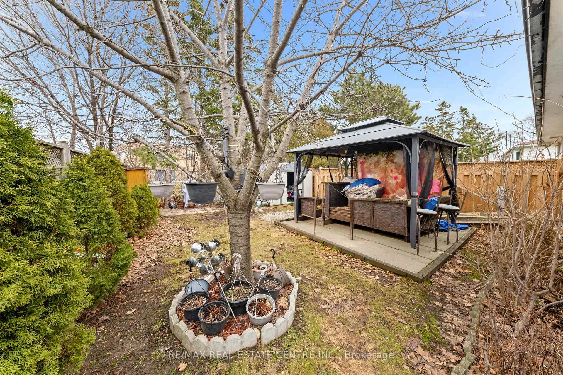 Photo 50 of 25 Juniper Crescent, Brampton, Northgate — HOMEH