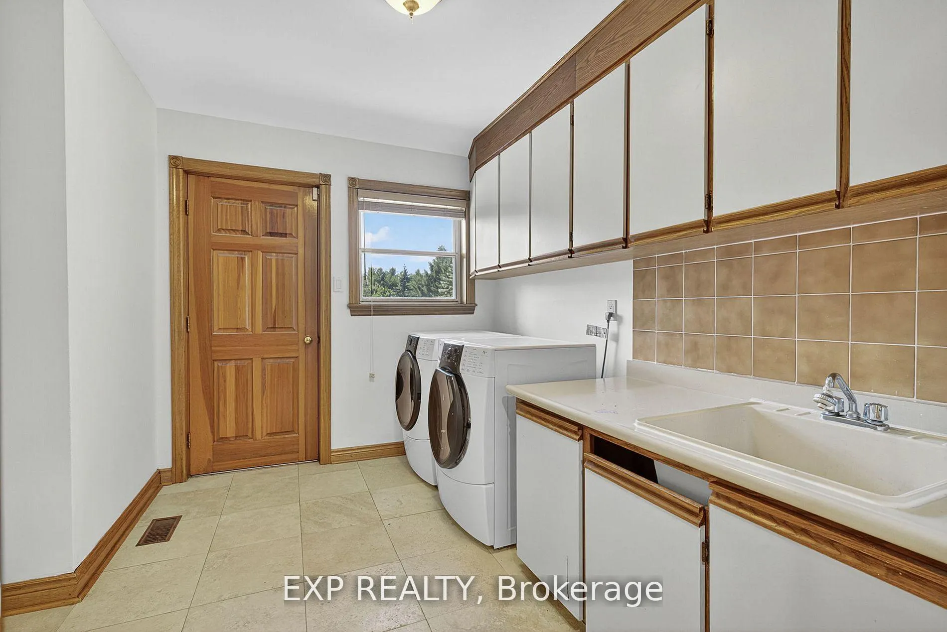 Photo 28 of 315 Stephanie Boulevard, Vaughan, Kleinburg — HOMEH