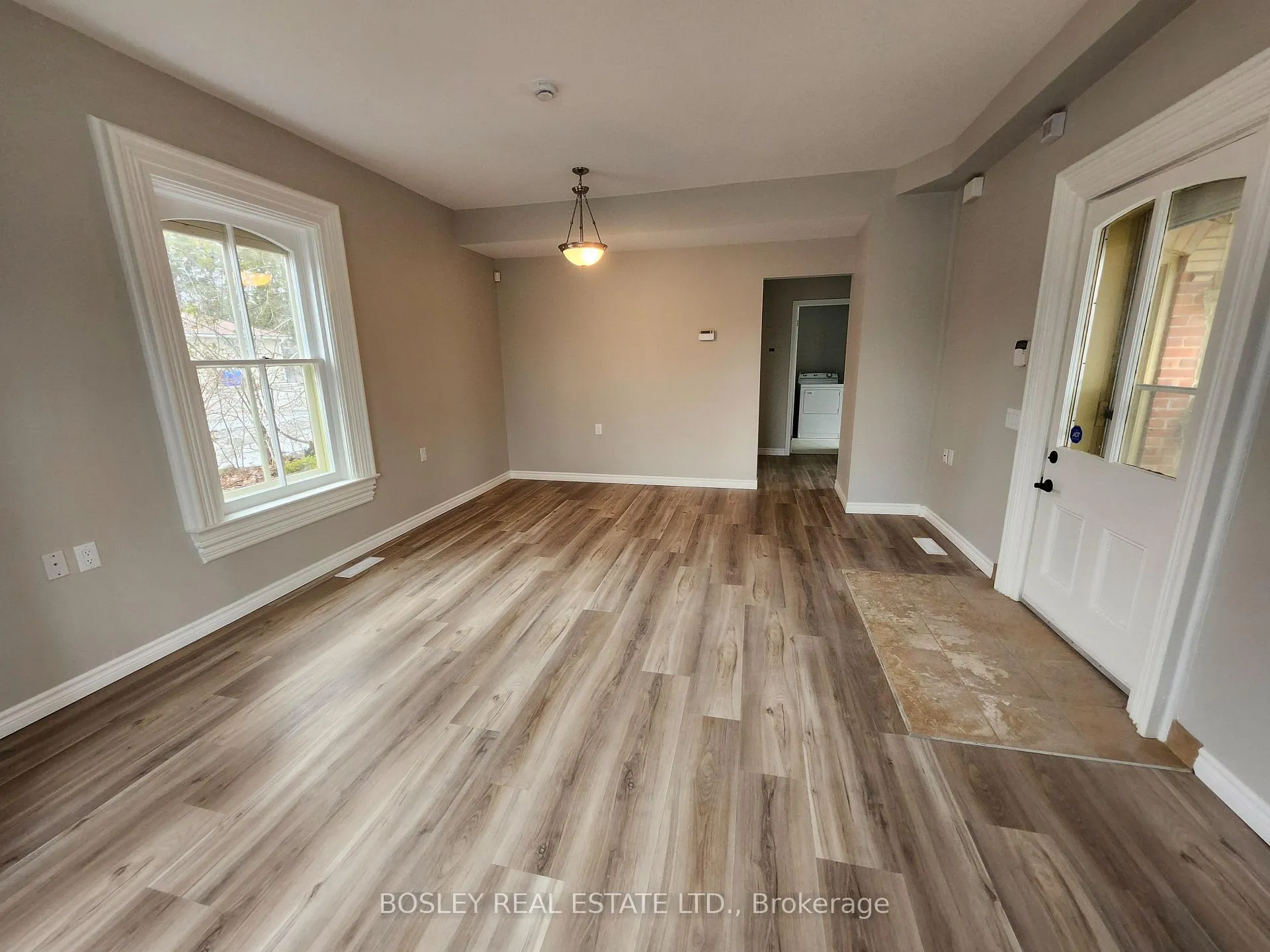 Photo 3 of Unit Brick#Main, 5958 16th Avenue, Markham, Wismer — HOMEH