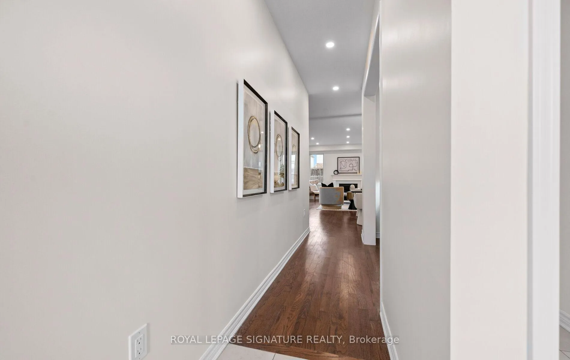 Photo 3 of 67 Watermill Street, Kitchener — HOMEH