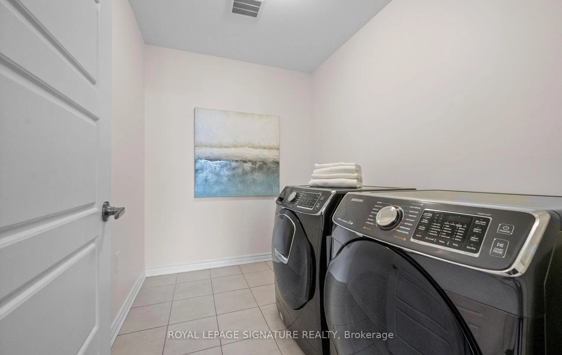Photo 30 of 67 Watermill Street, Kitchener — HOMEH