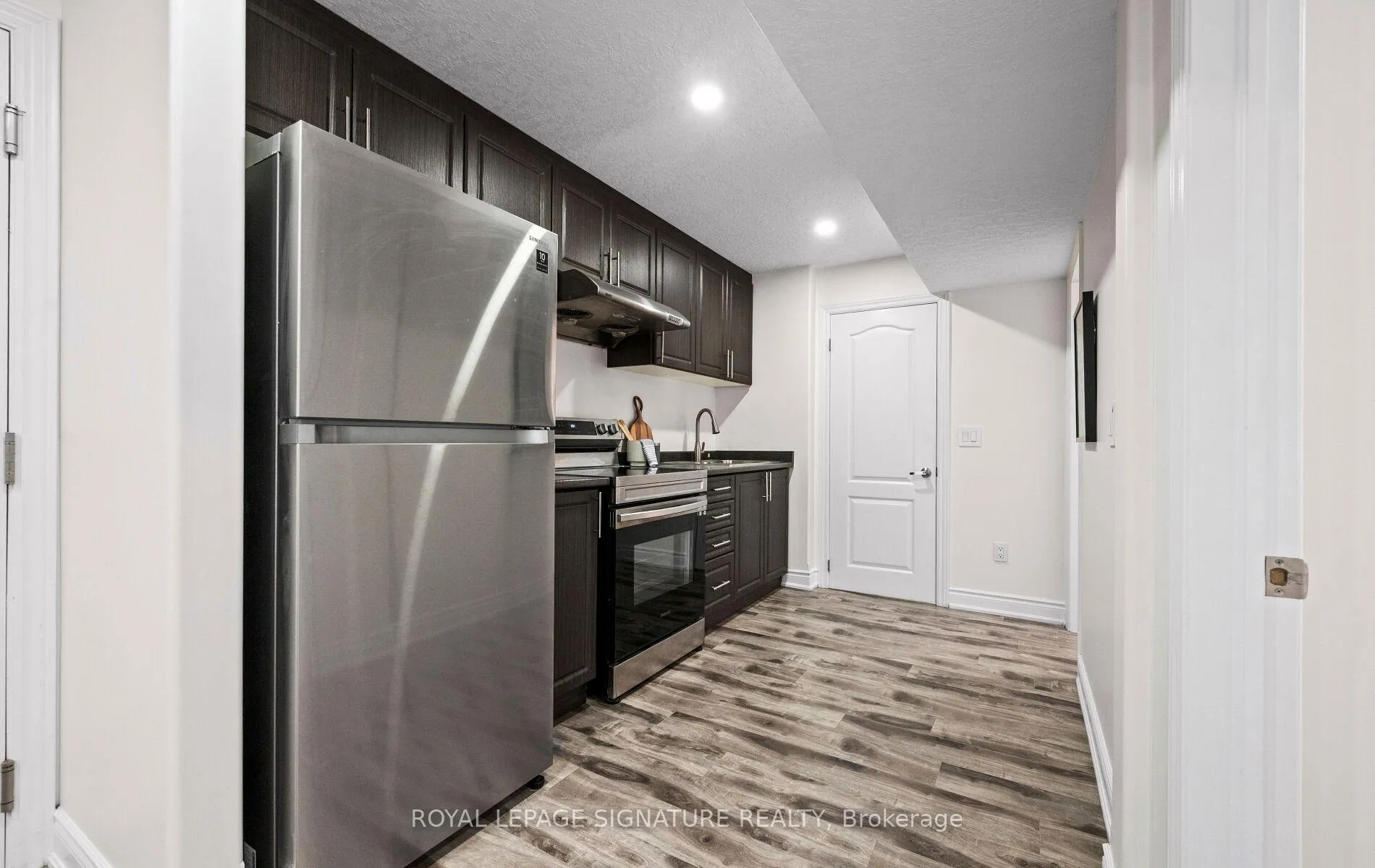 Photo 35 of 67 Watermill Street, Kitchener — HOMEH