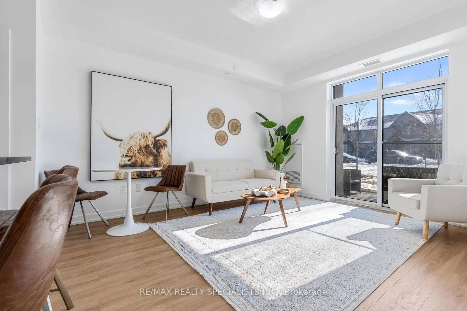 Photo 1 of Unit 112, 101 Shoreview Place, Hamilton, Lakeshore — HOMEH