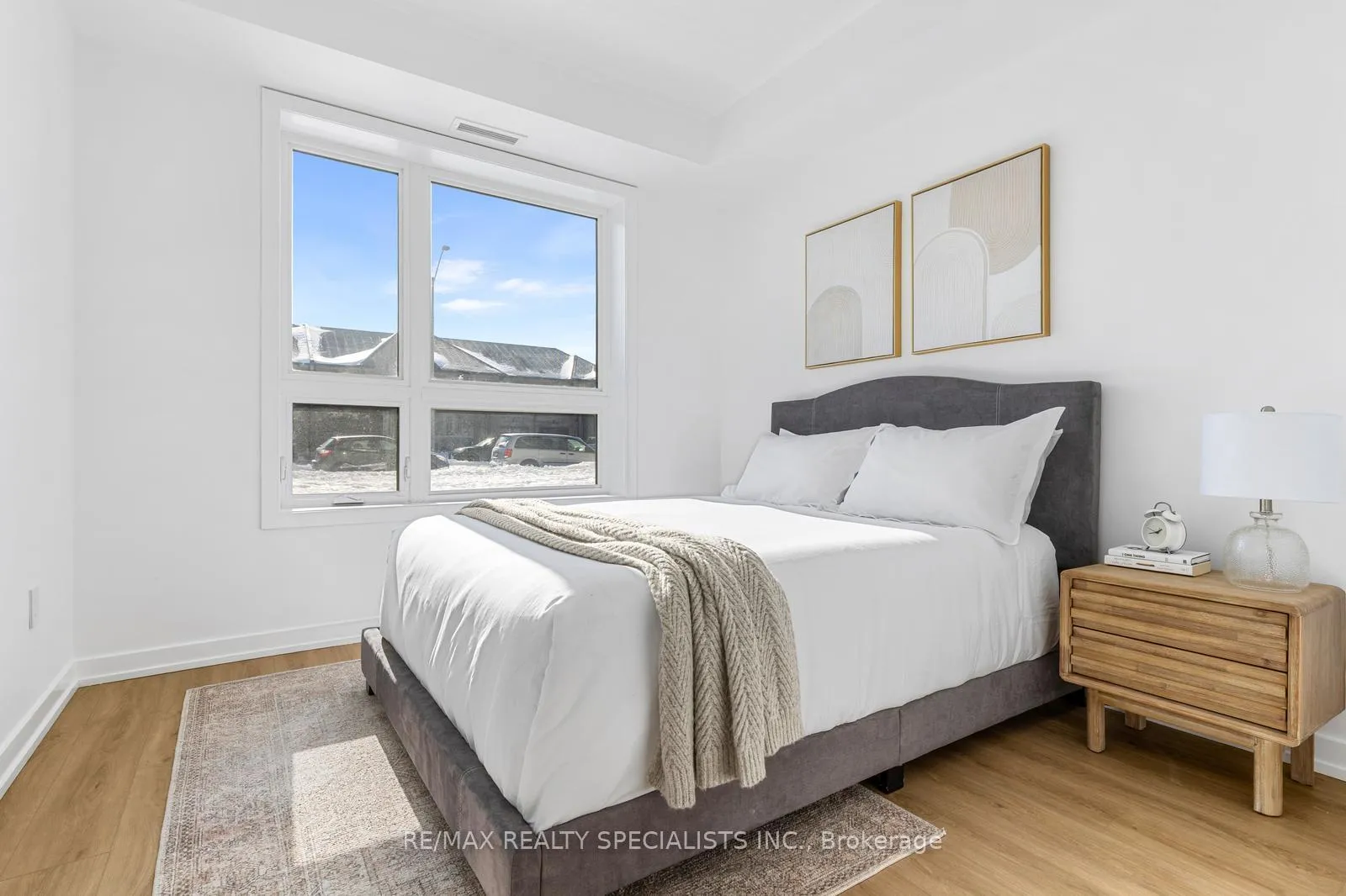 Photo 13 of Unit 112, 101 Shoreview Place, Hamilton, Lakeshore — HOMEH