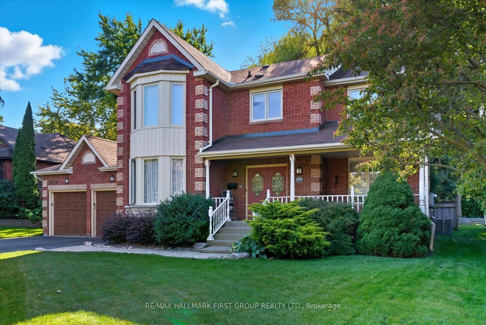 Photo 2 of 1674 Heathside Crescent, Pickering, Liverpool — HOMEH