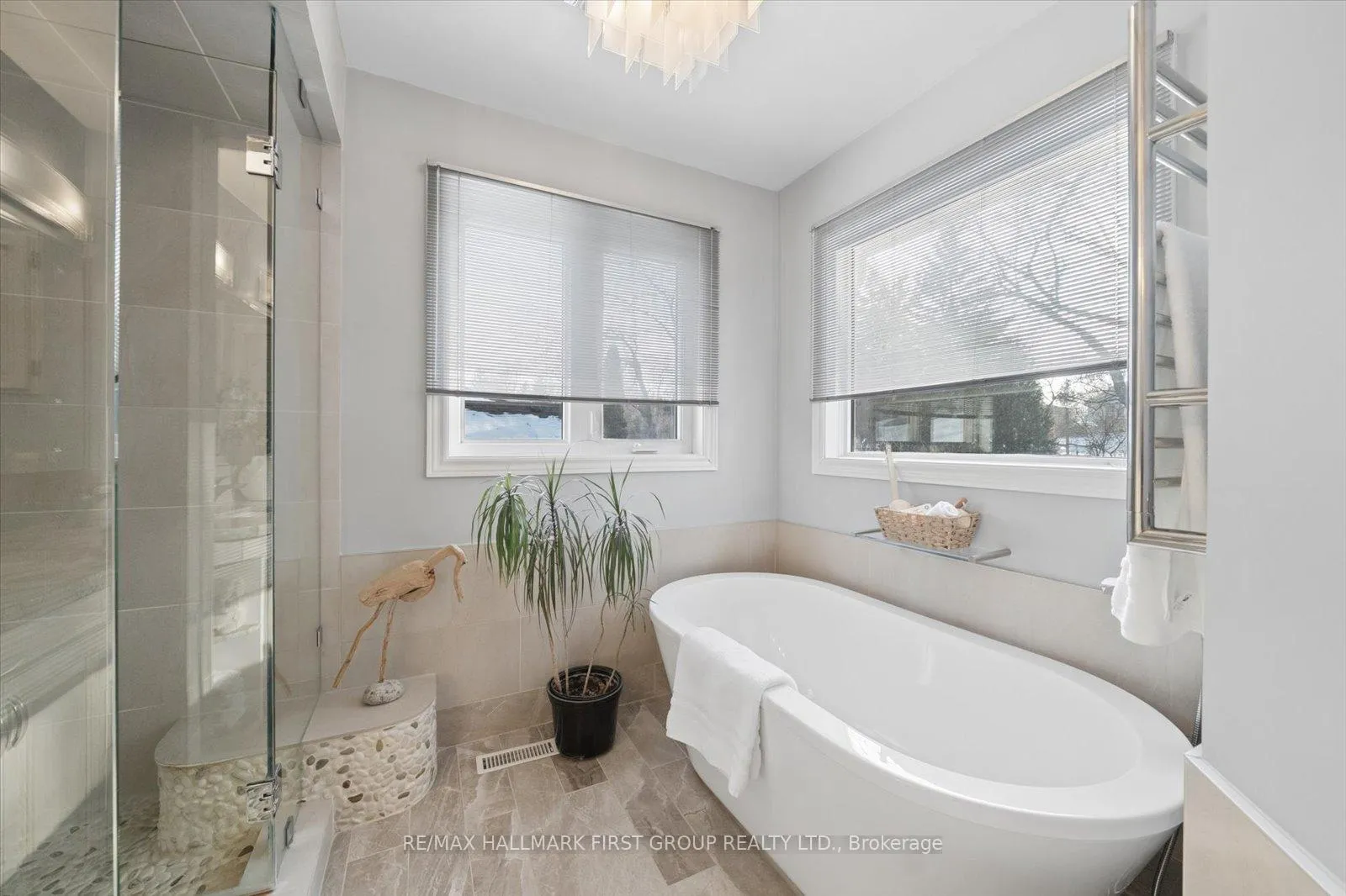 Photo 19 of 1674 Heathside Crescent, Pickering, Liverpool — HOMEH