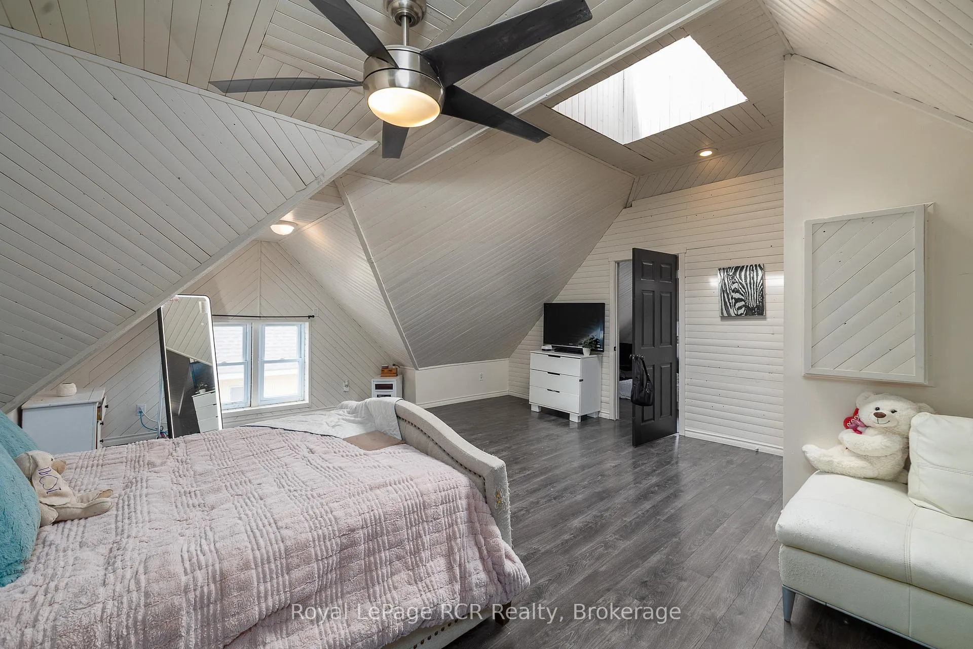 Photo 38 of 271 8th Street, Hanover — HOMEH