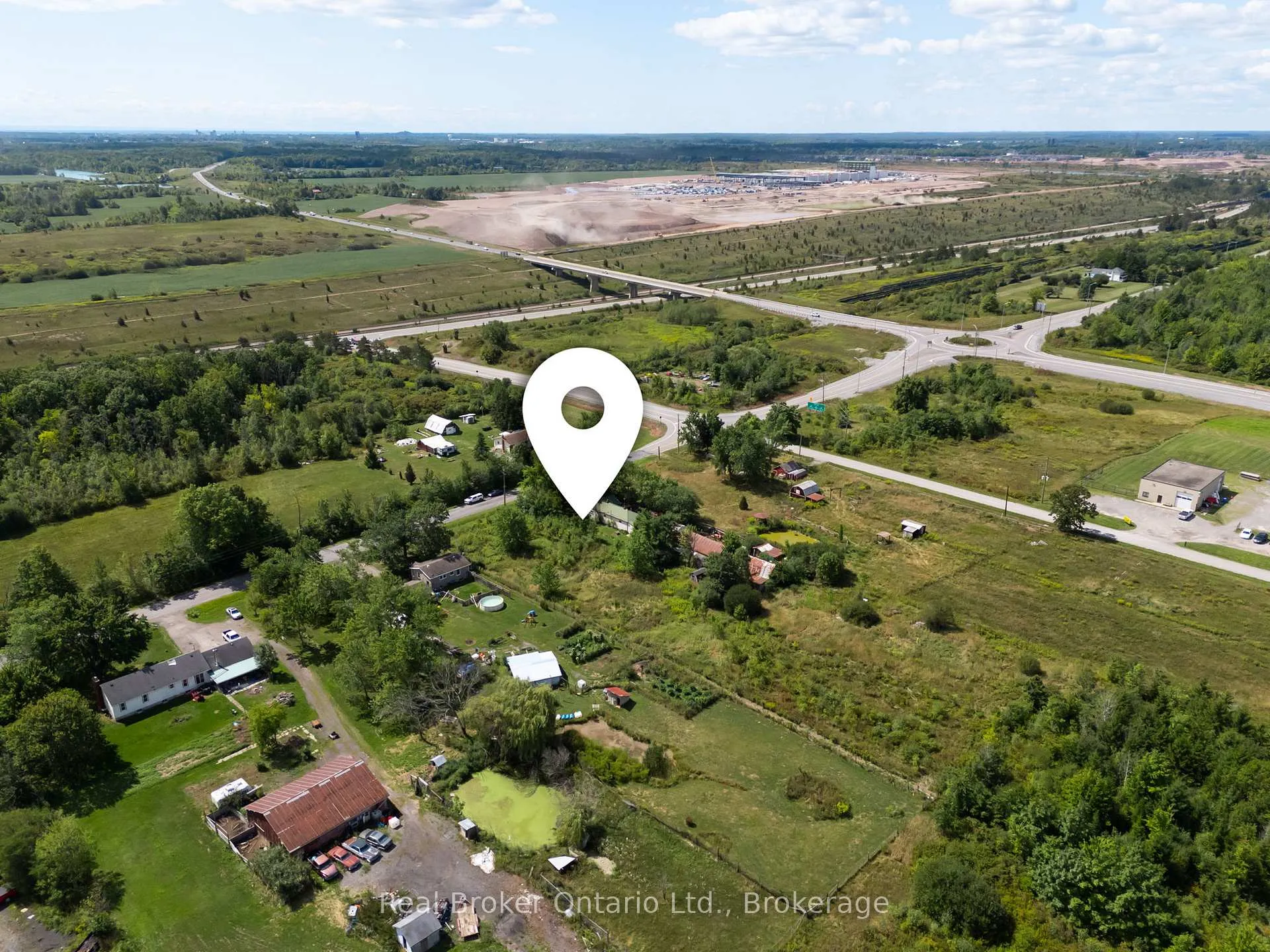 Photo 4 of 320 Netherby Road, Welland, Cooks Mills — HOMEH