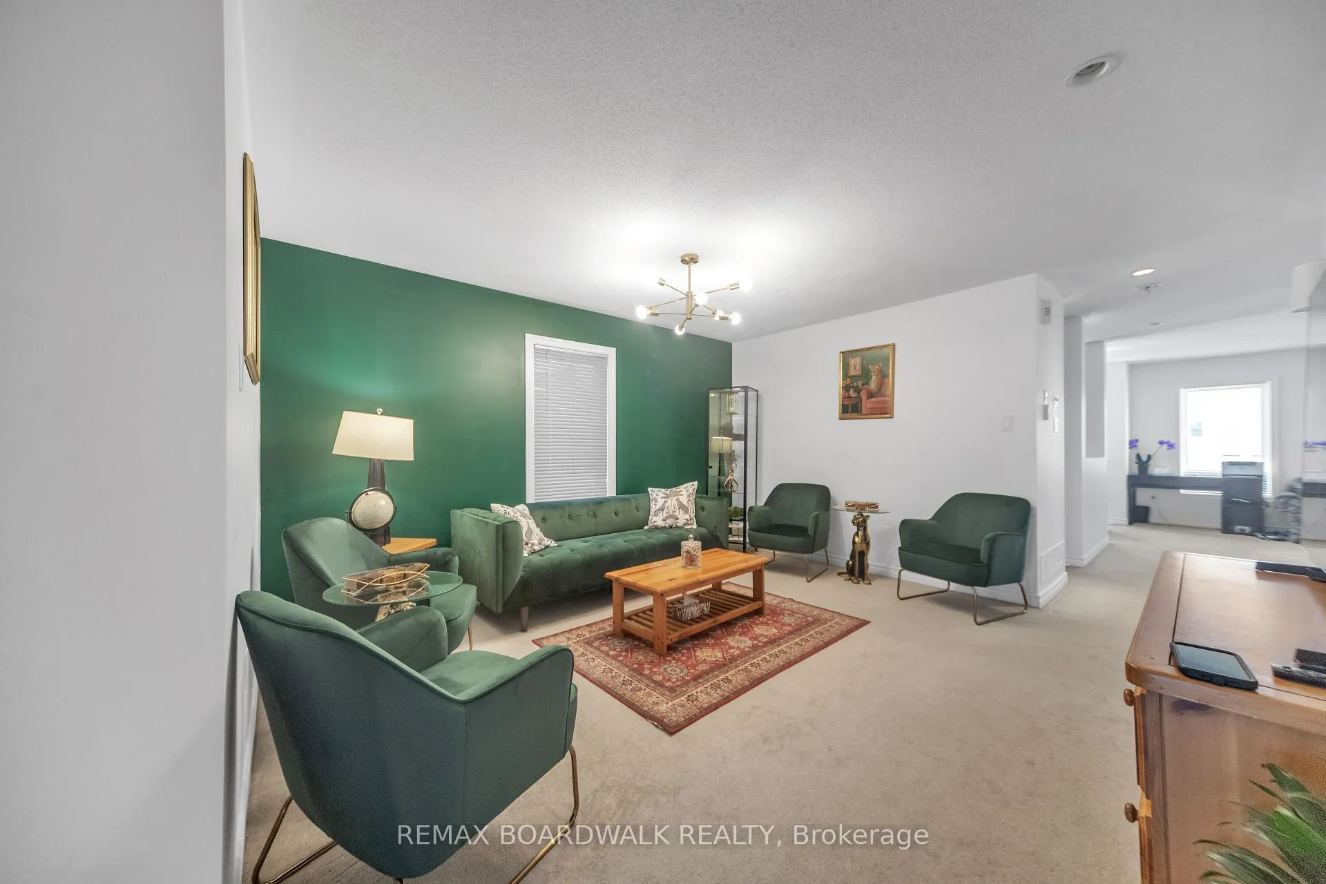 Photo 3 of 604 Paul Metivier Drive, Ottawa, Barrhaven - Strandherd — HOMEH